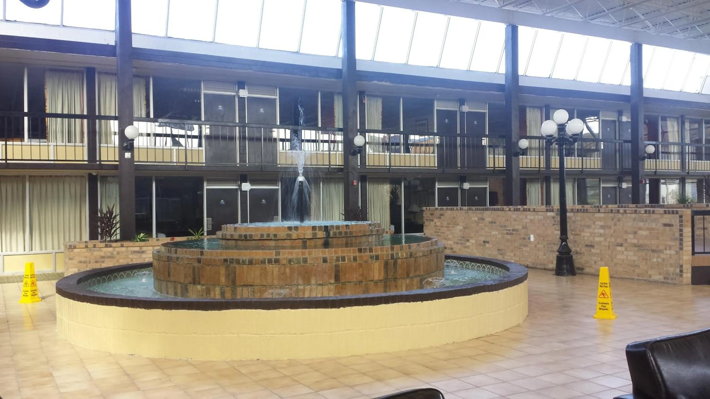 Days Inn by Wyndham Henryetta