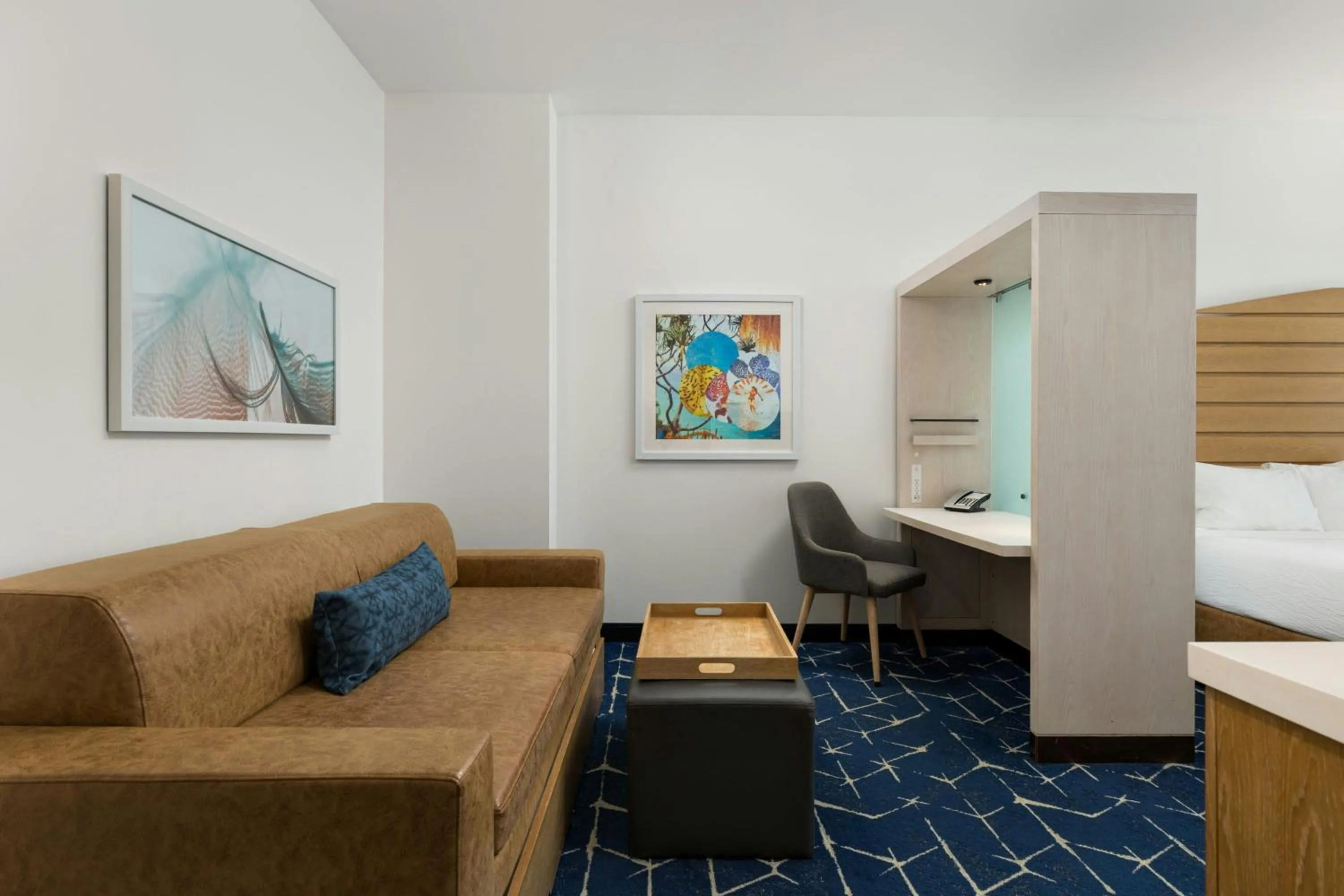 Photo of the whole room, Bed in SpringHill Suites by Marriott Oceanside Beach