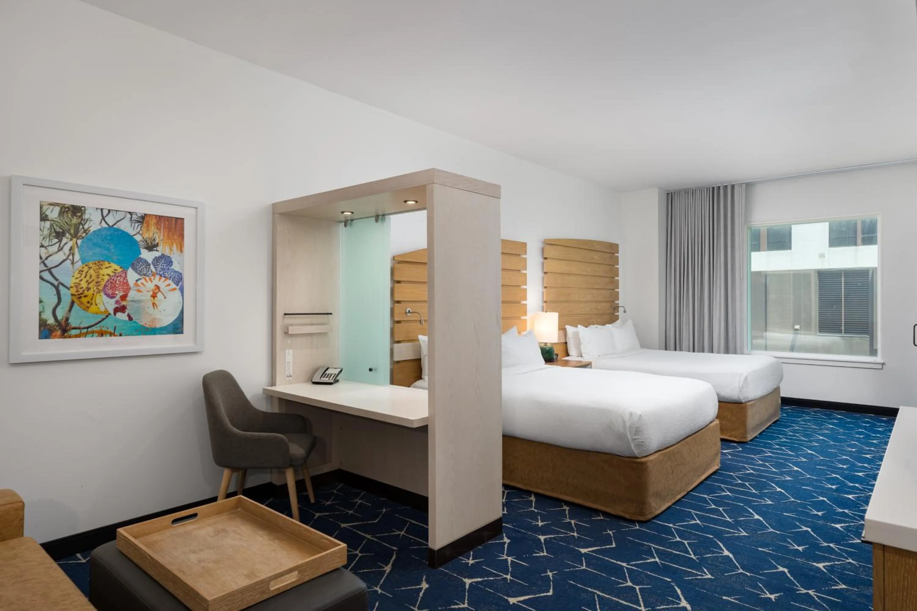 Bed in SpringHill Suites by Marriott Oceanside Beach