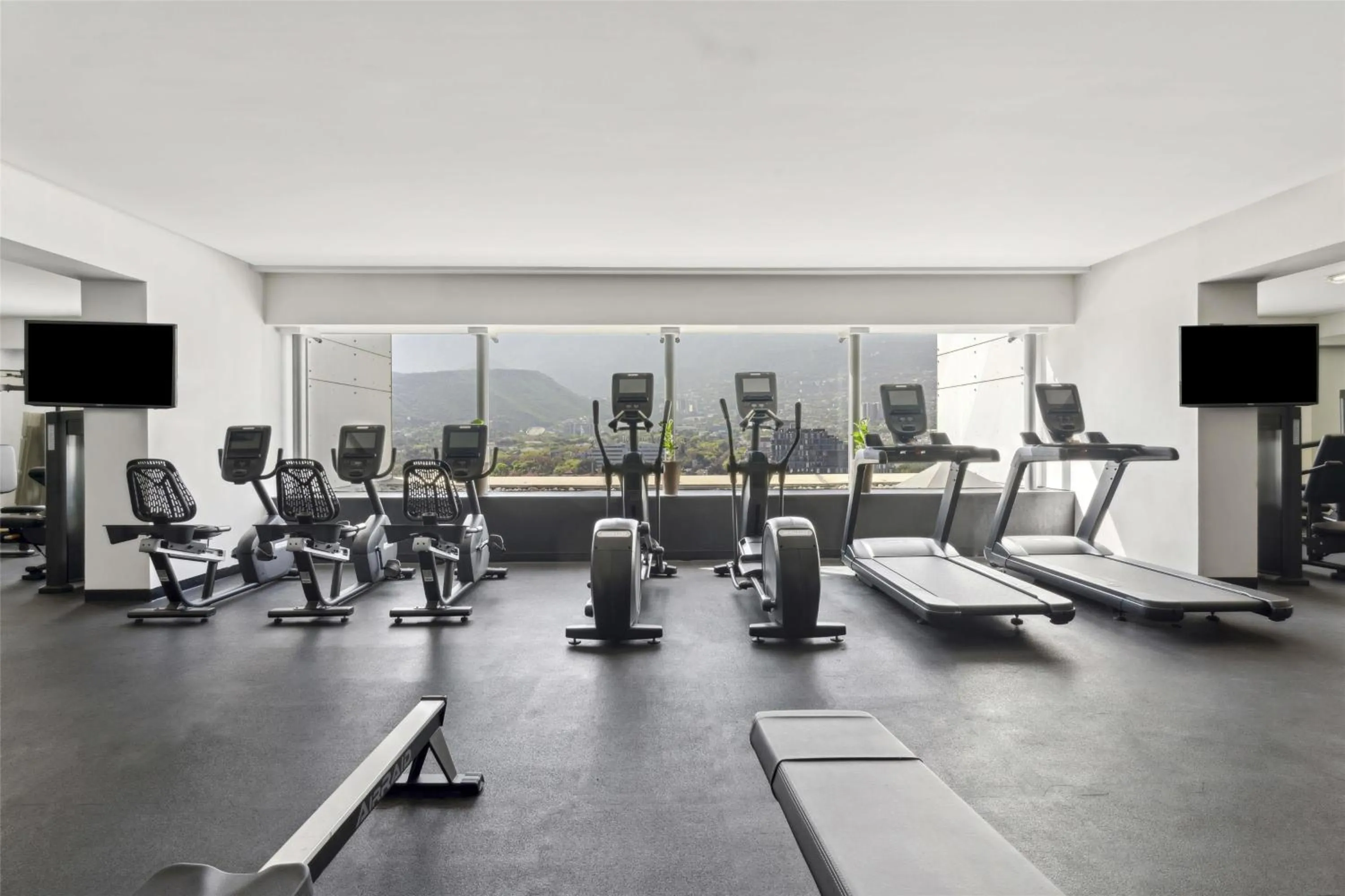 Fitness centre/facilities in NH Collection Monterrey San Pedro