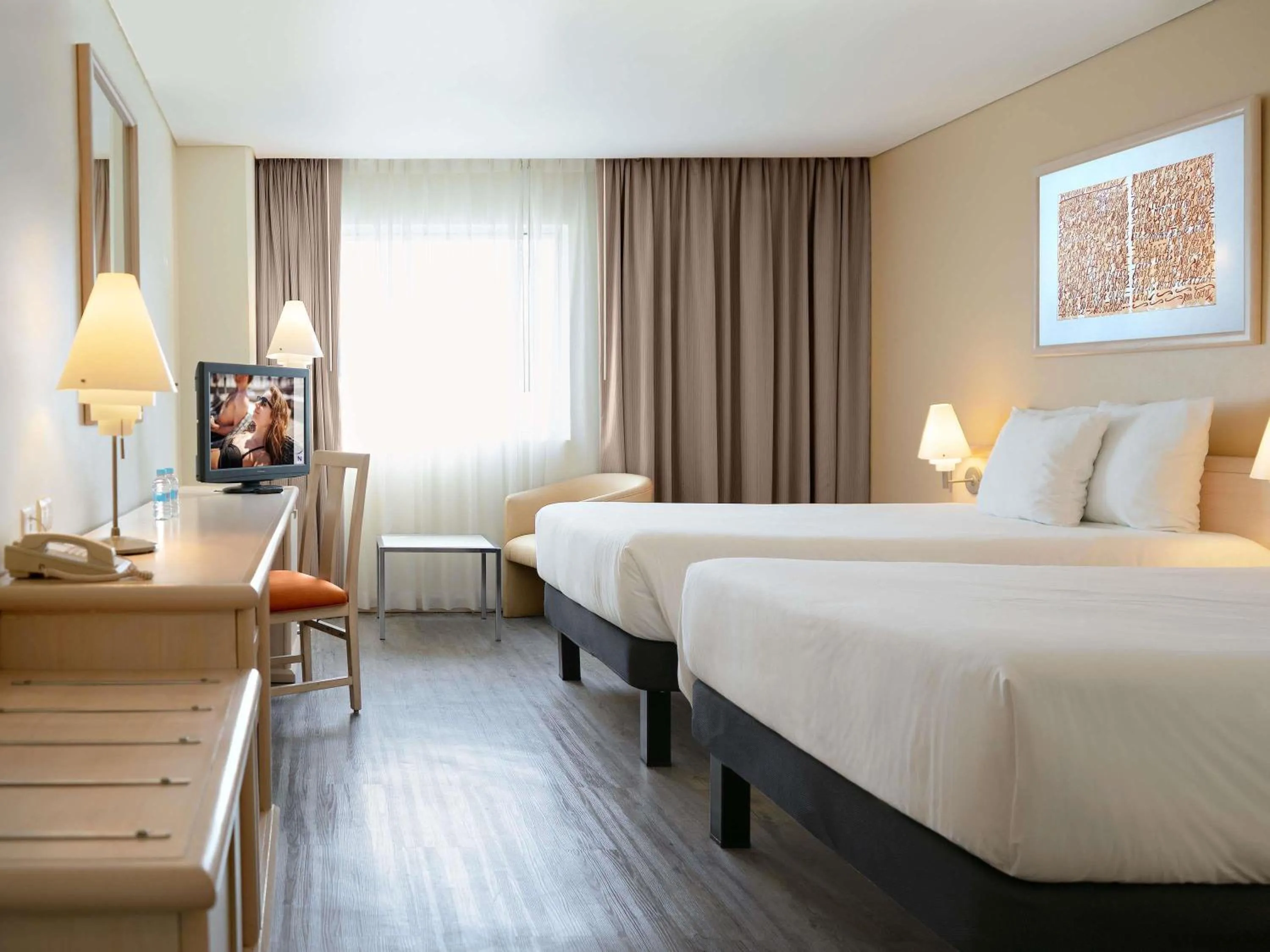 Standard Double Room with Two Double Beds - single occupancy in Novotel Monterrey Valle