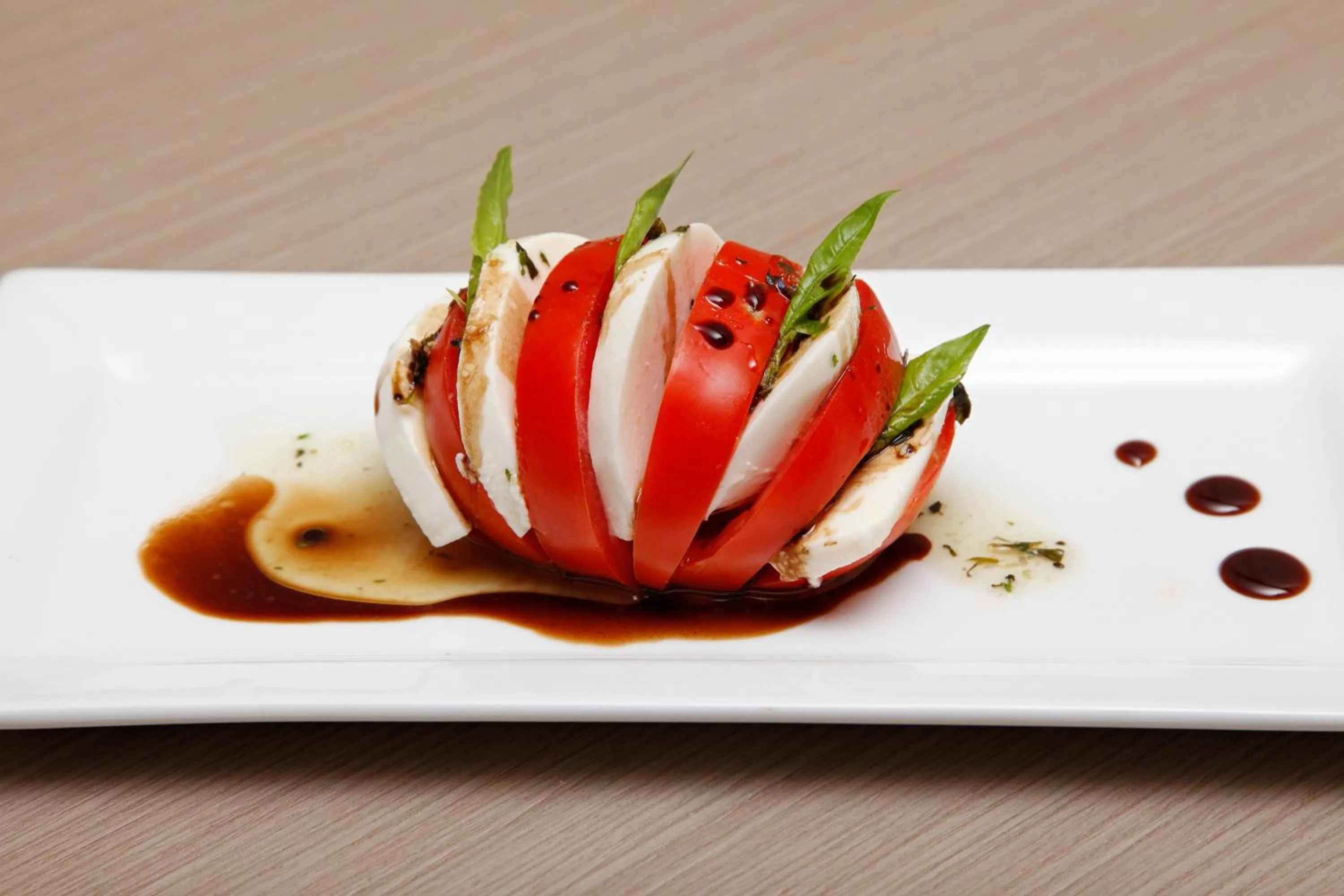 Restaurant/places to eat in Novotel Monterrey Valle