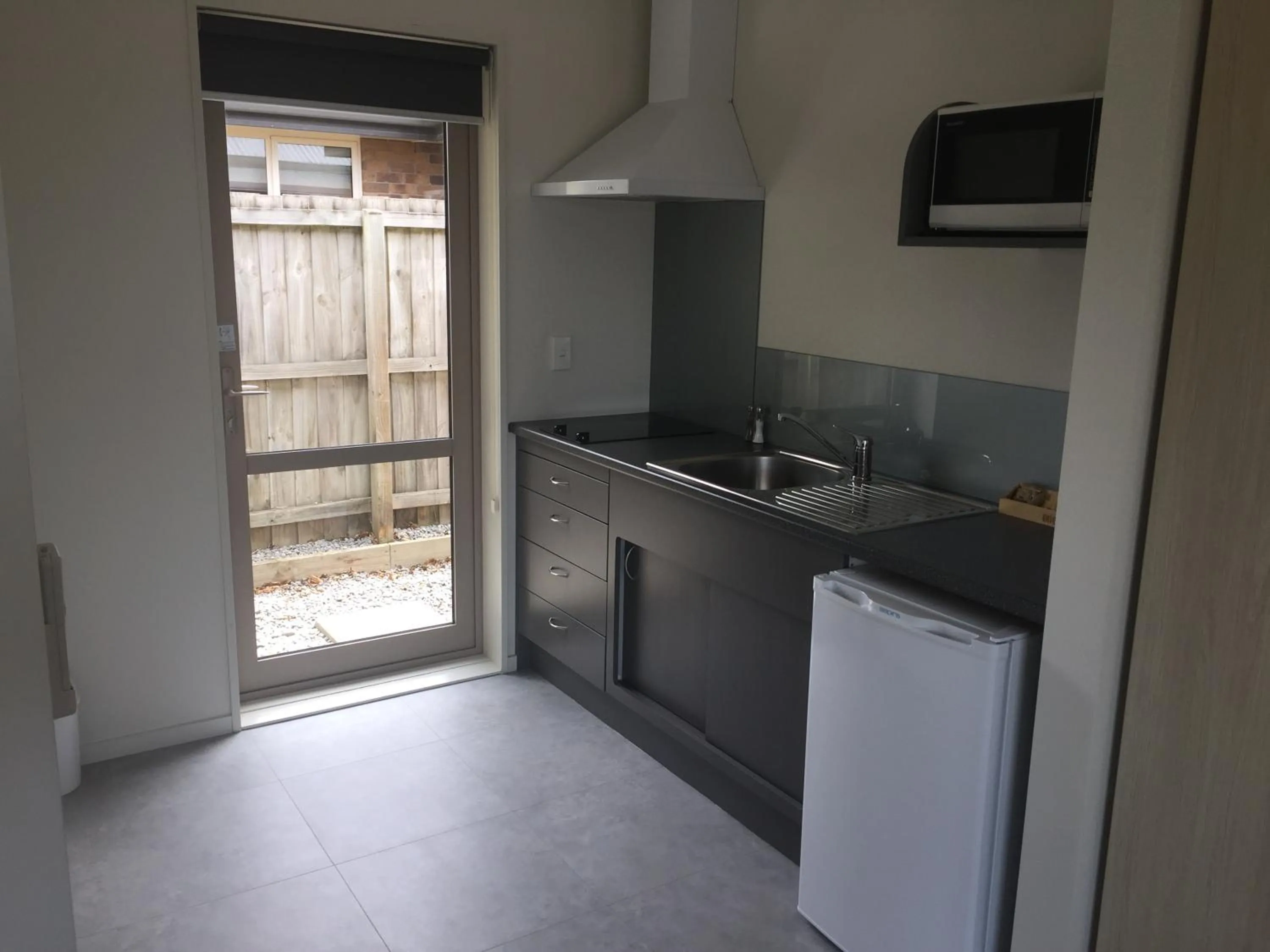 Rolleston Highway Motel