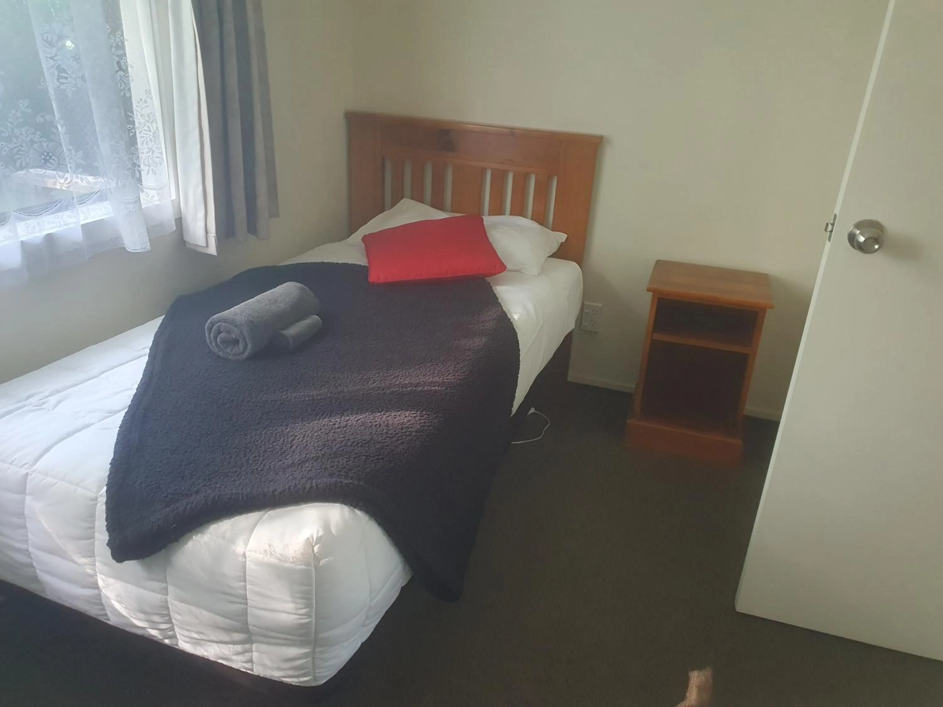 Bedroom, Bed in Geraldine Motels