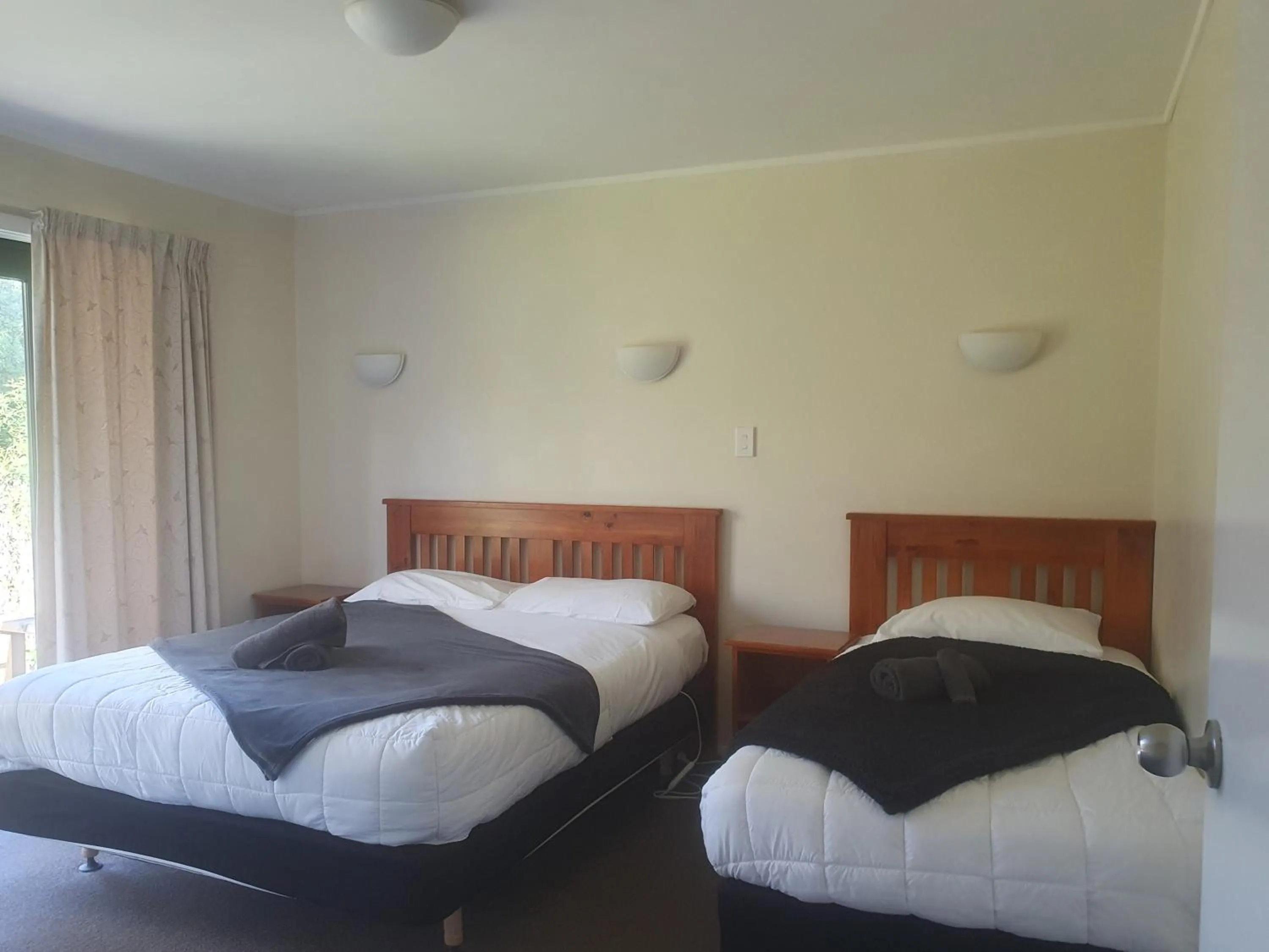 Bed in Geraldine Motels