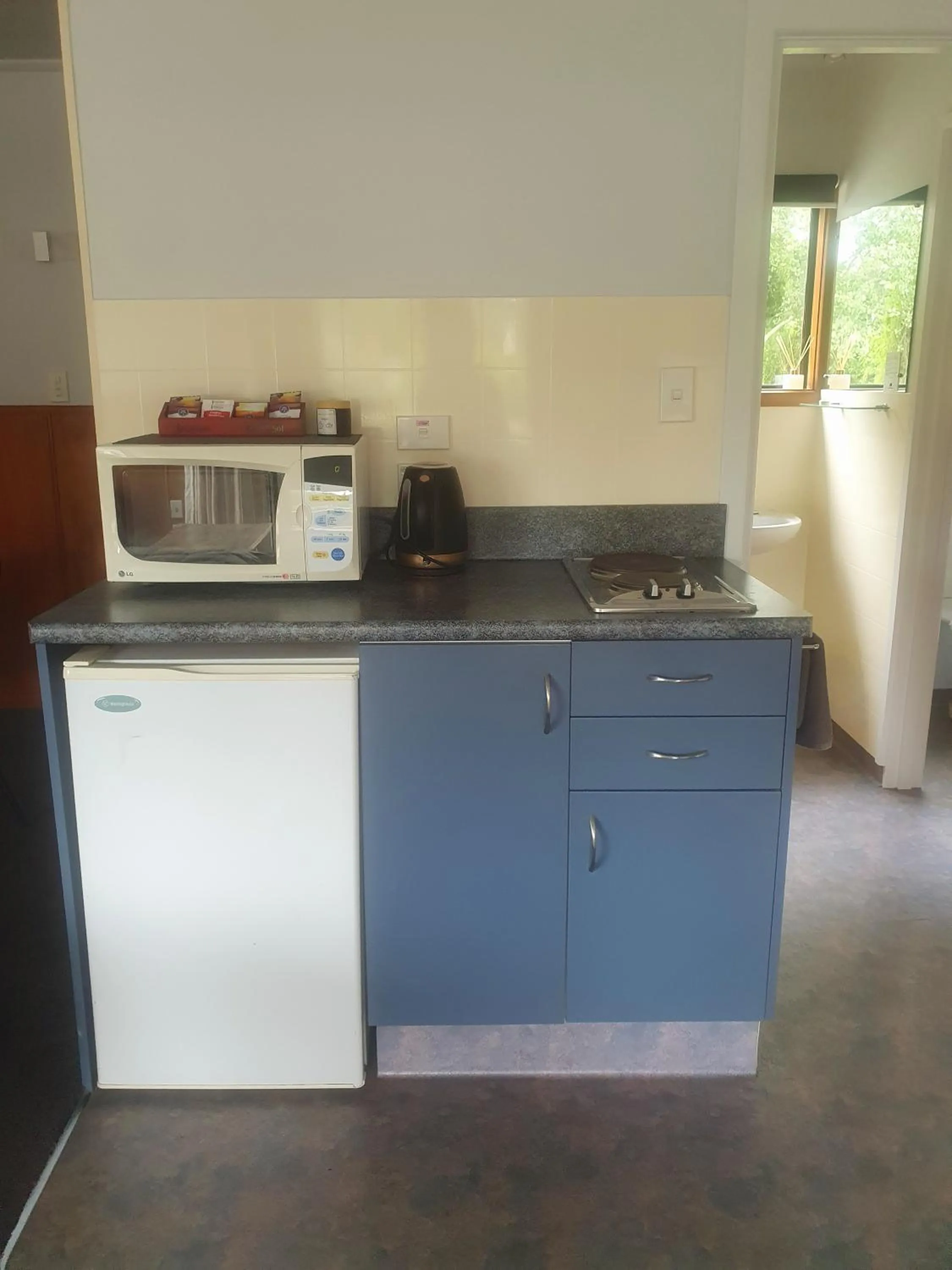 Kitchen or kitchenette in Geraldine Motels