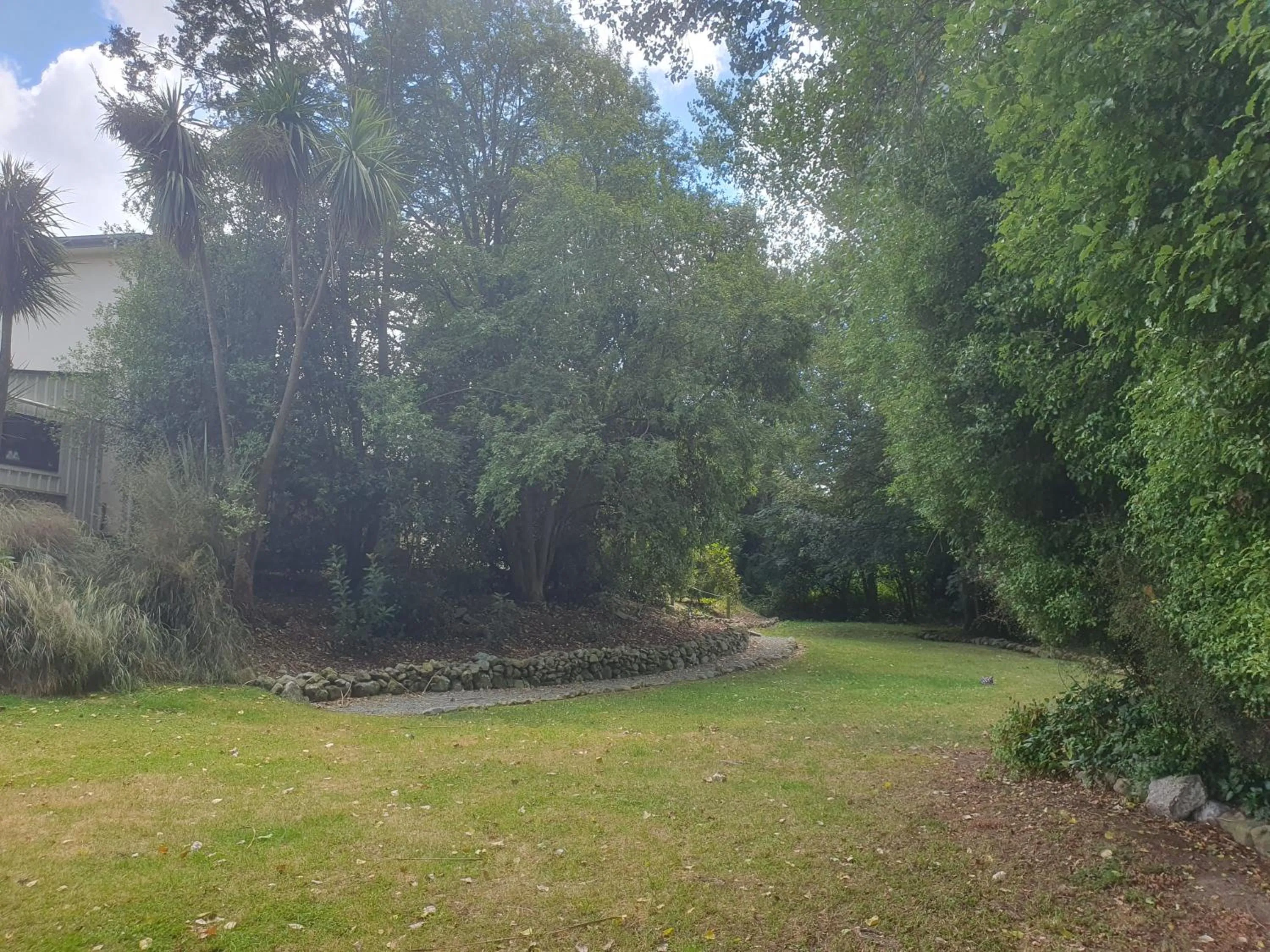 Garden in Geraldine Motels