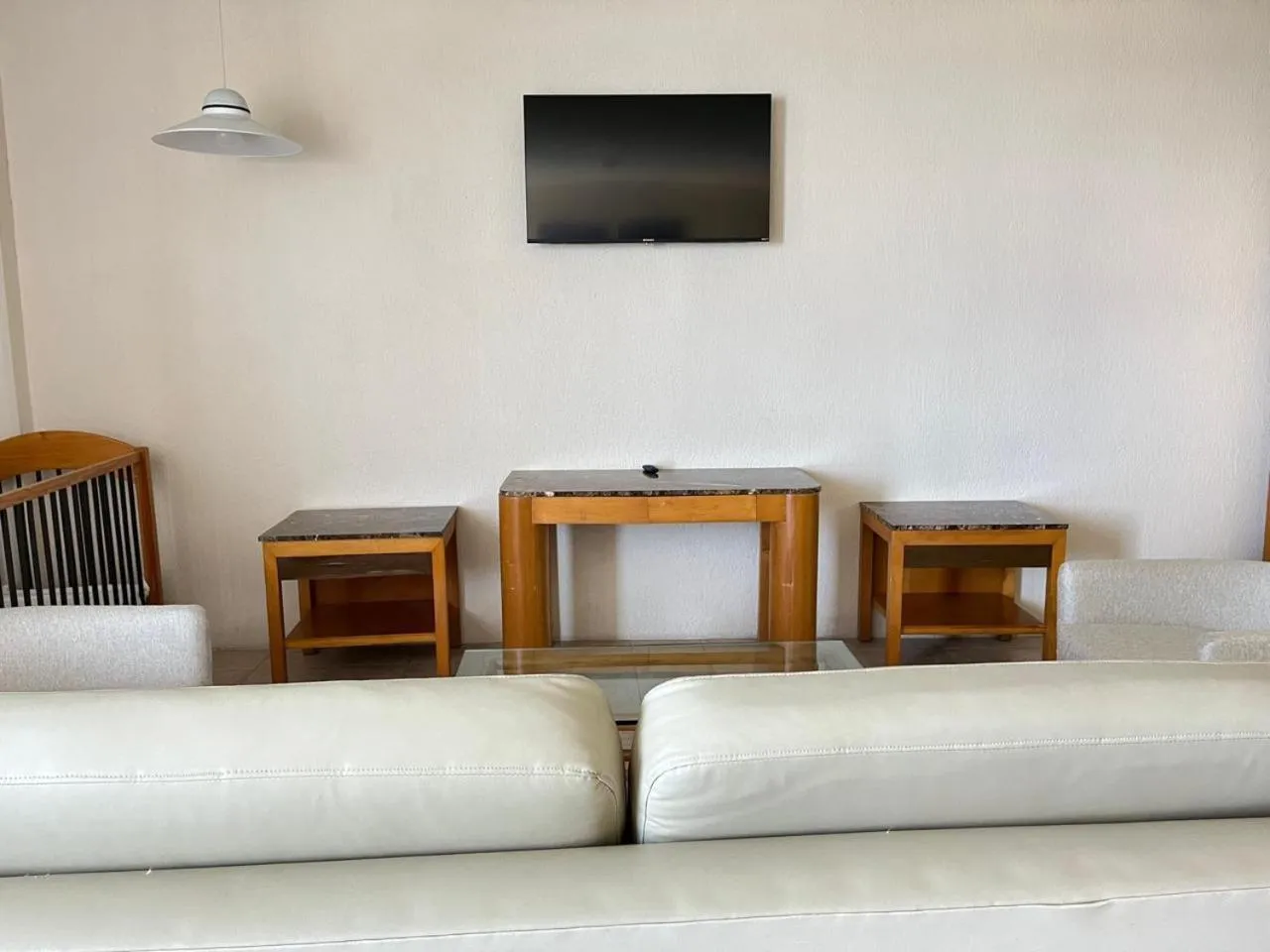 TV and multimedia in Howard Johnson by Wyndham Veracruz