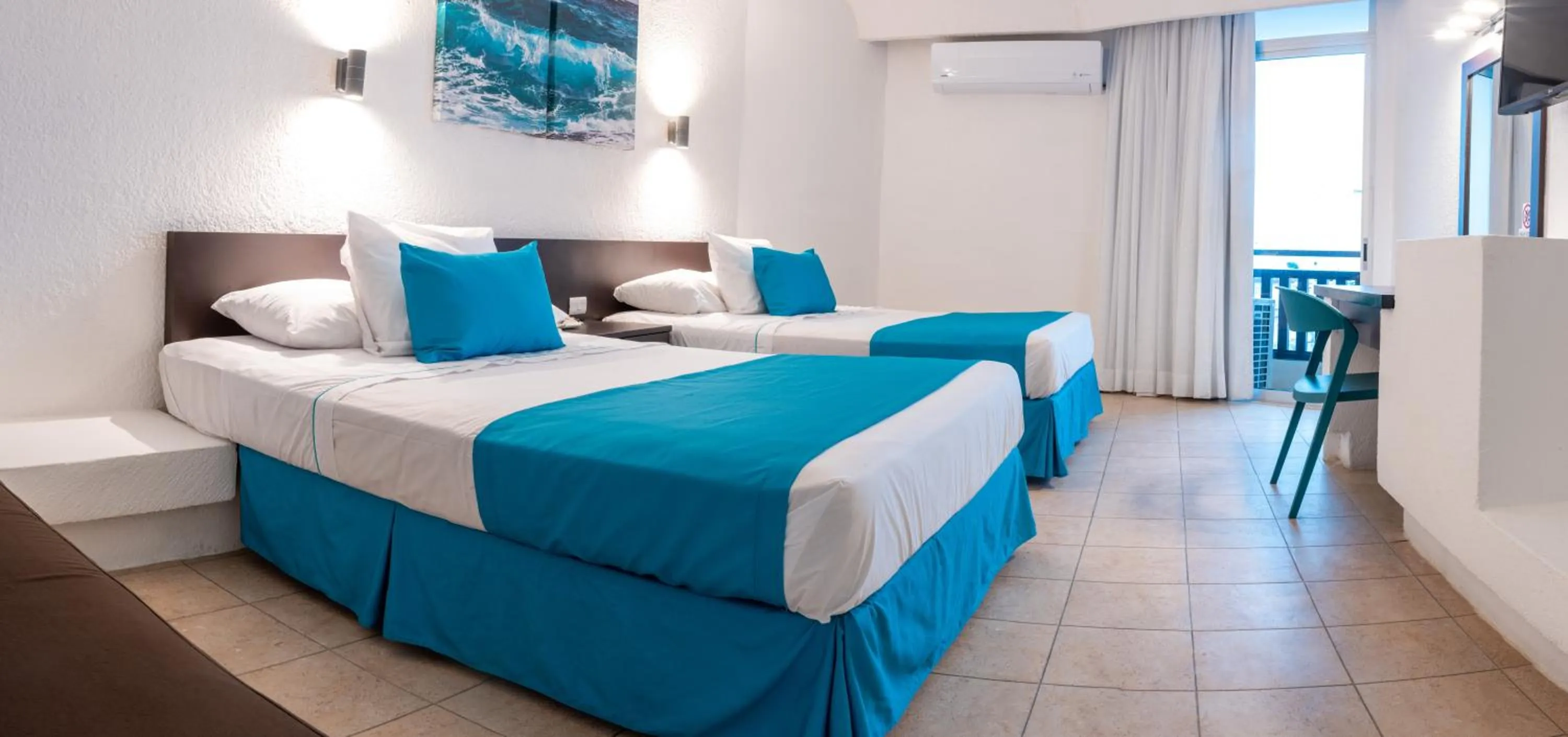 Bed in Howard Johnson by Wyndham Veracruz