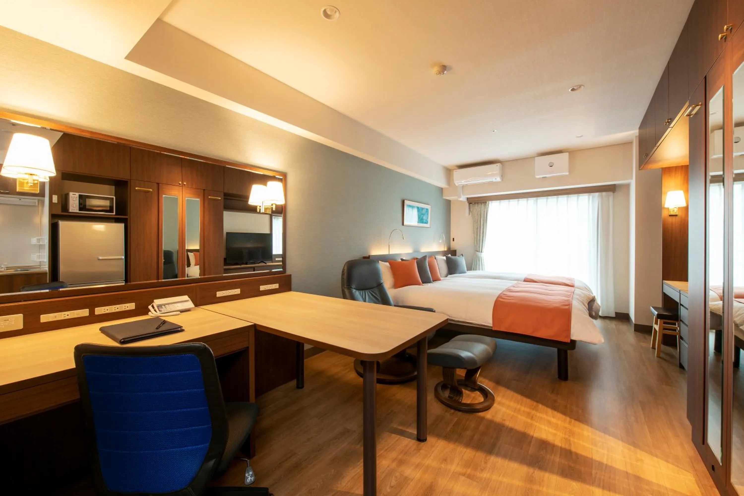 Bed in Hotel New Port Yokosuka