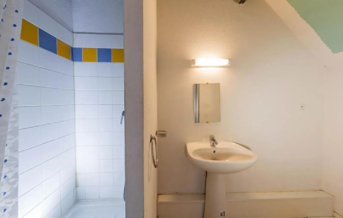 Apartment with Balcony in Résidence Les Trois Vallées - ARREAU Apartment with Balcony in Résidence Les Trois Vallées - ARREAU