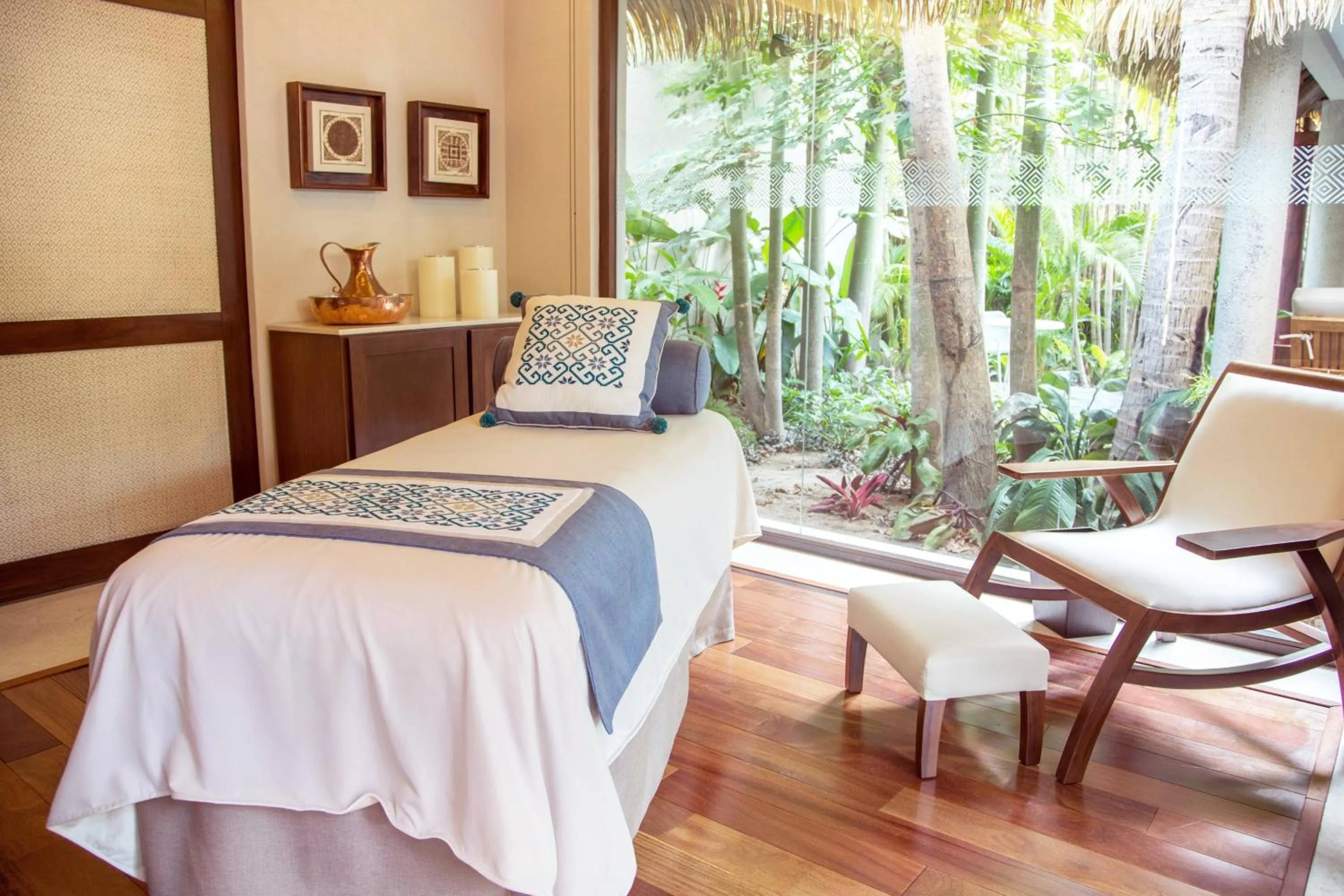 Spa and wellness centre/facilities, Bed in Sheraton Buganvilias Resort & Convention Center