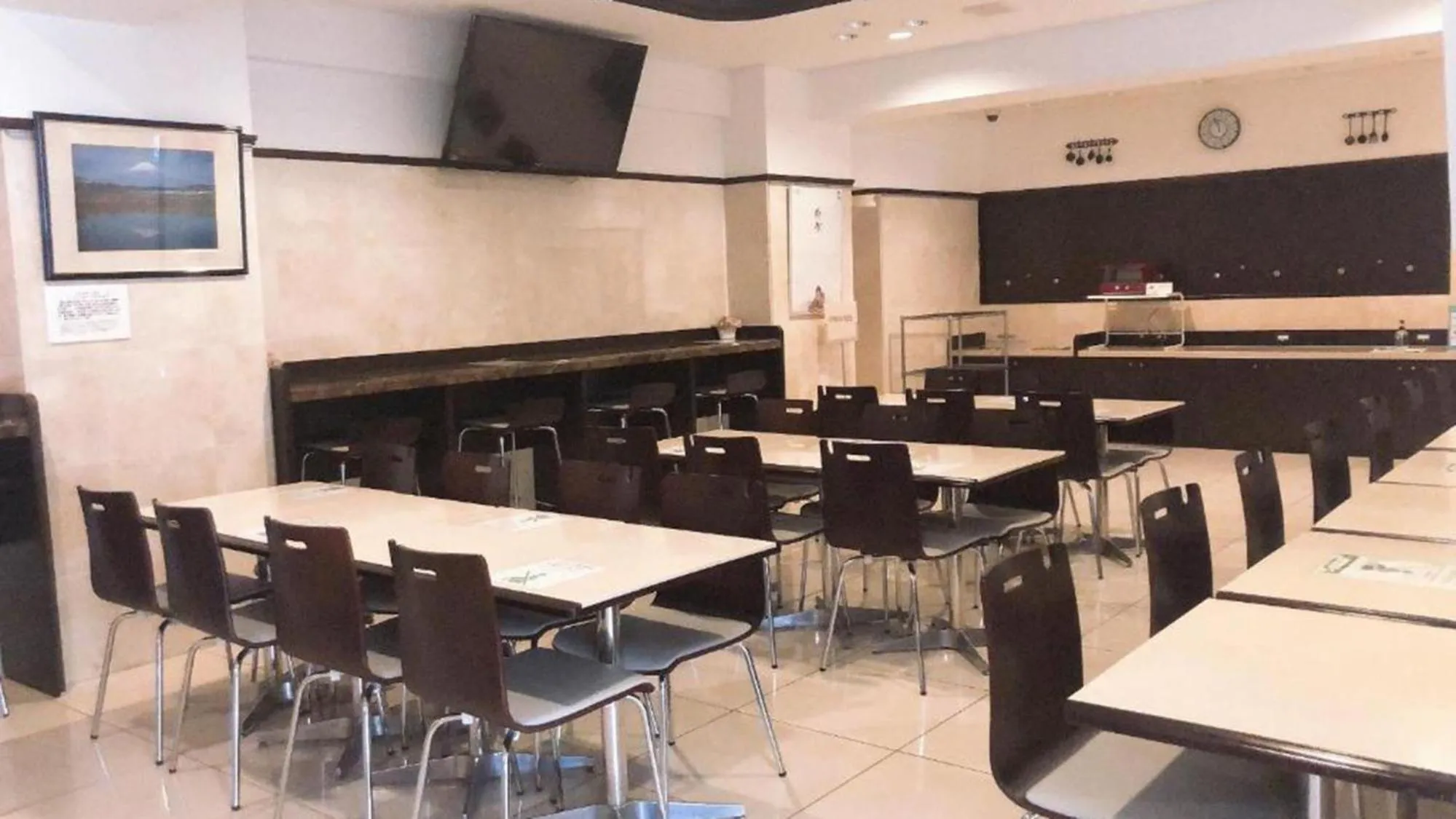 Lobby or reception, Restaurant/Places to Eat in Toyoko Inn Tsudanuma-eki Kita-guchi