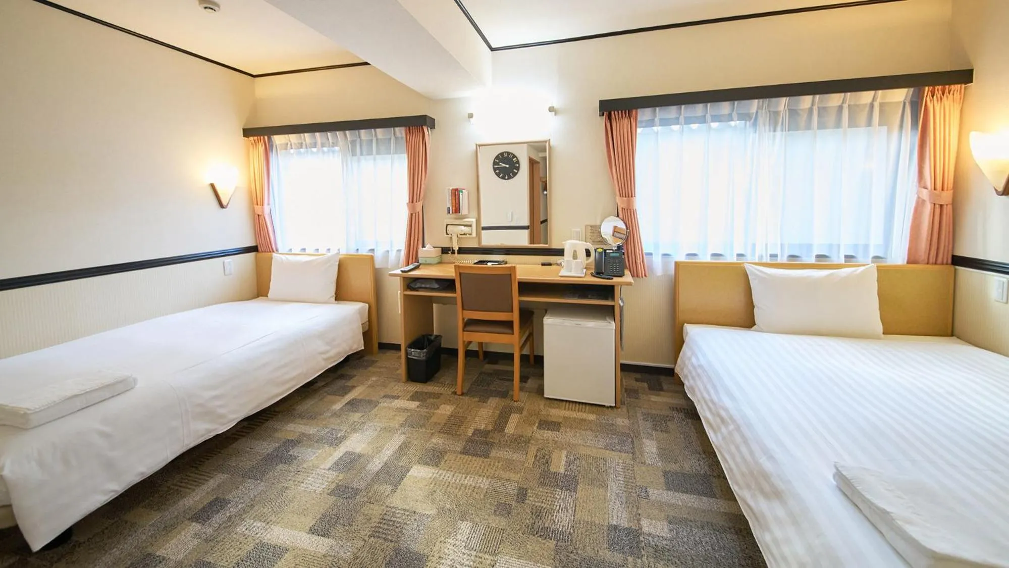 Bedroom, Bed in Toyoko Inn Nagoya-eki Sakuradori-guchi Honkan