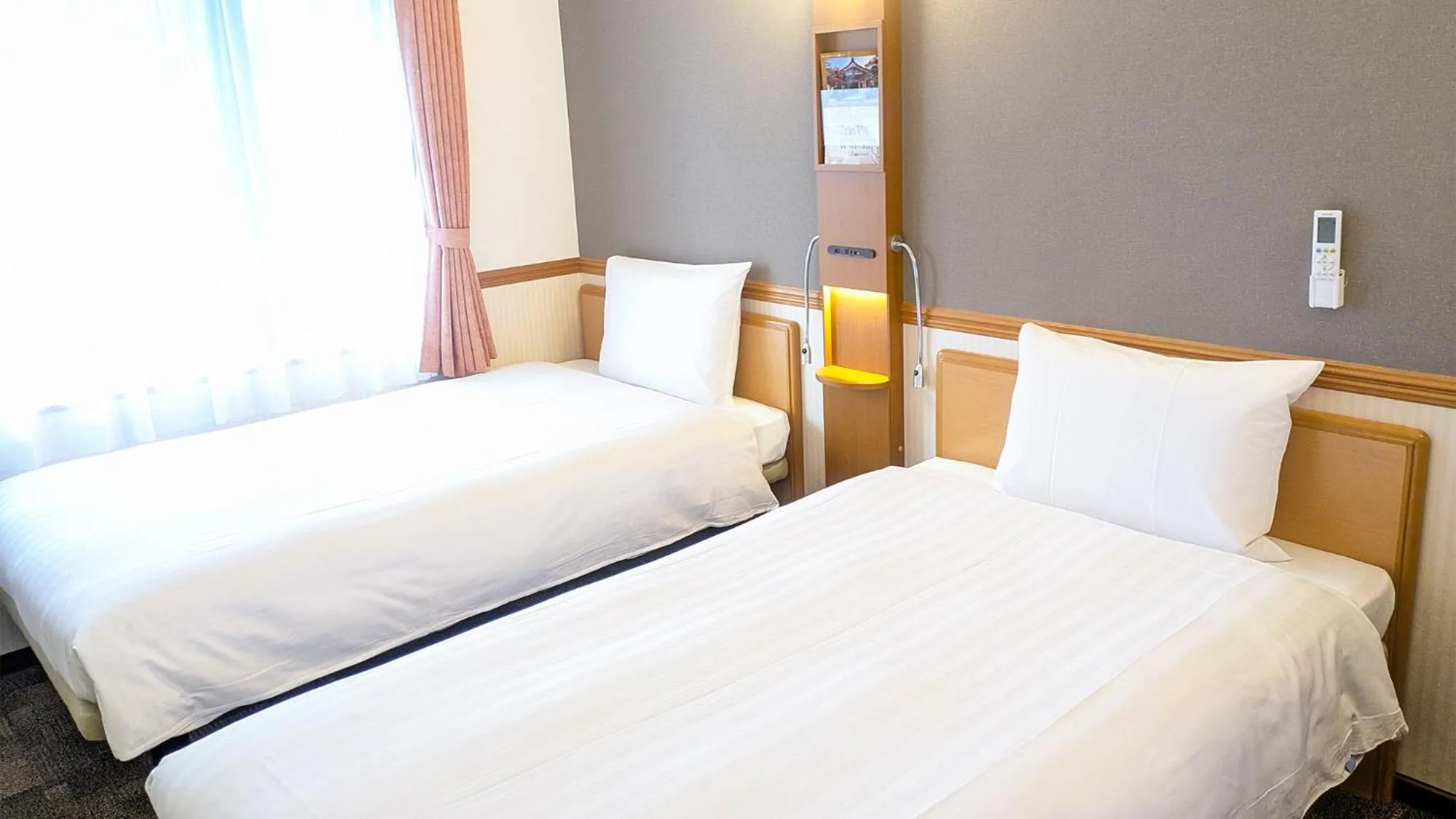 Bedroom, Bed in Toyoko Inn Tottori-eki Minami-guchi