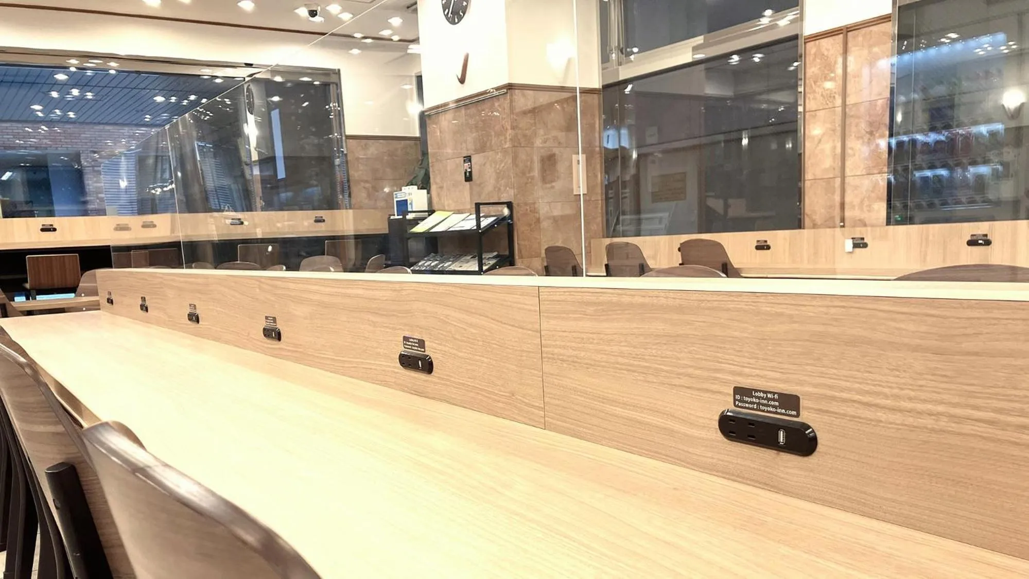 Lobby or reception in Toyoko Inn Hokkaido Sapporo-eki Minami-guchi