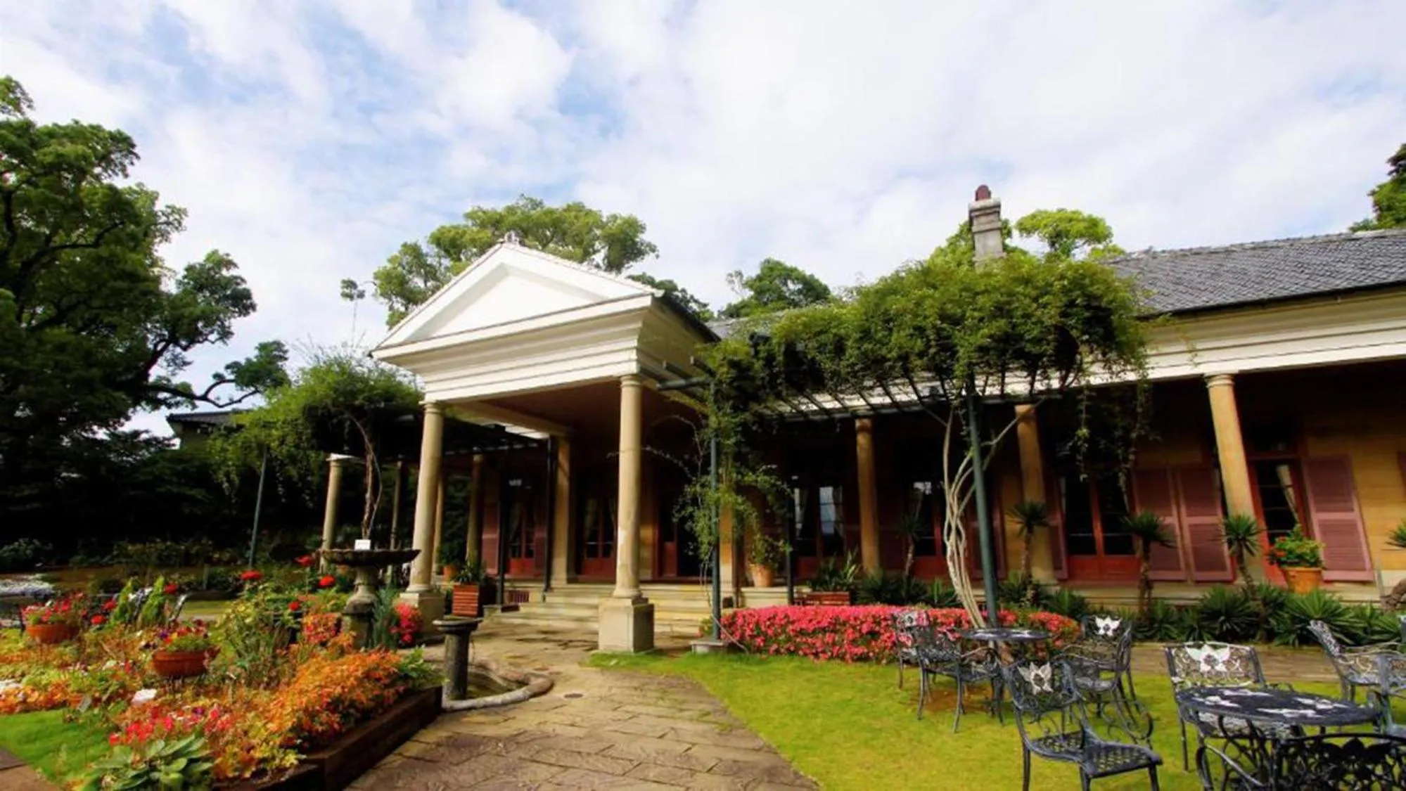 Property building in Toyoko Inn Nagasaki Ekimae