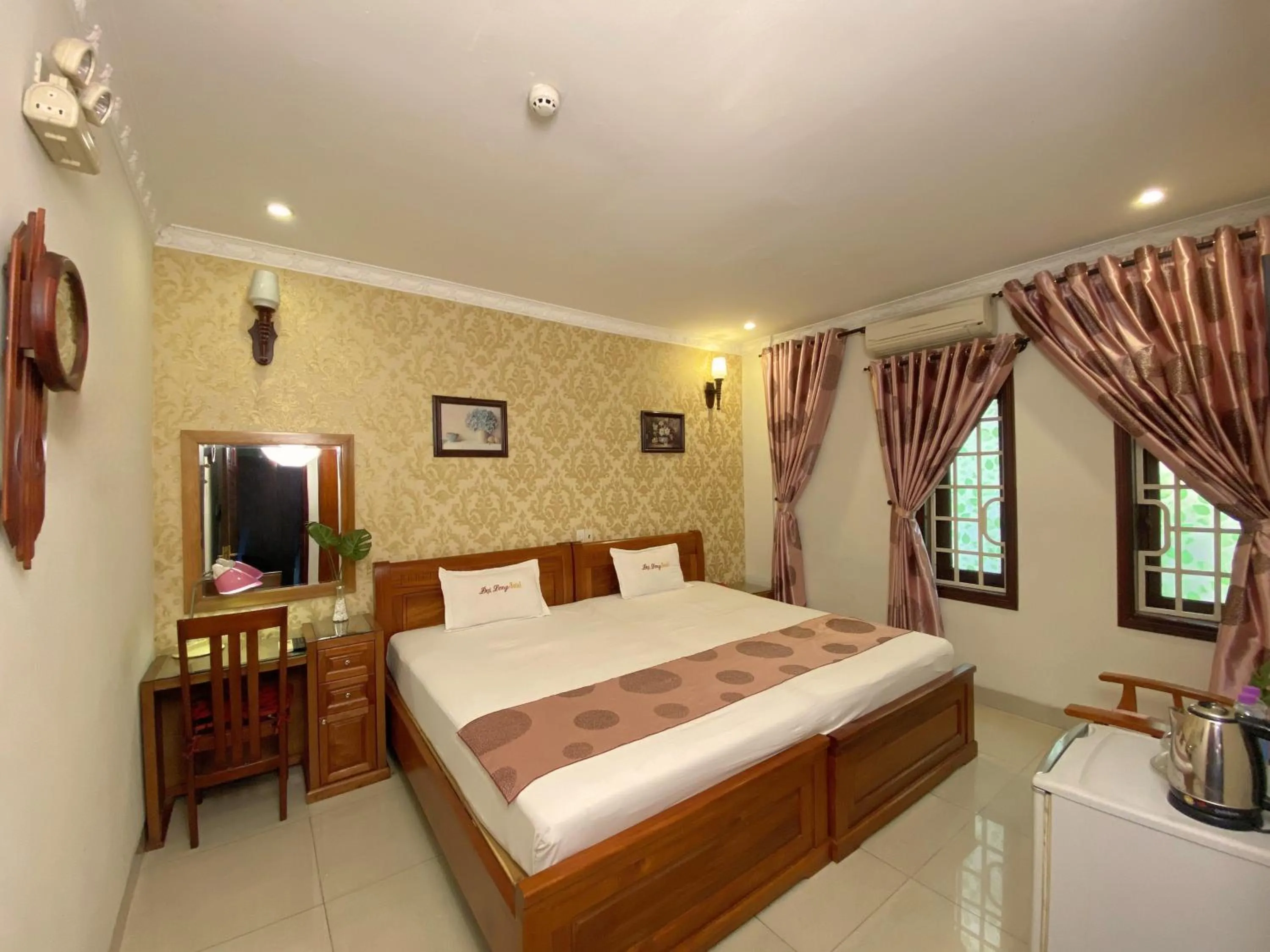 Bed in Dai Long Hotel