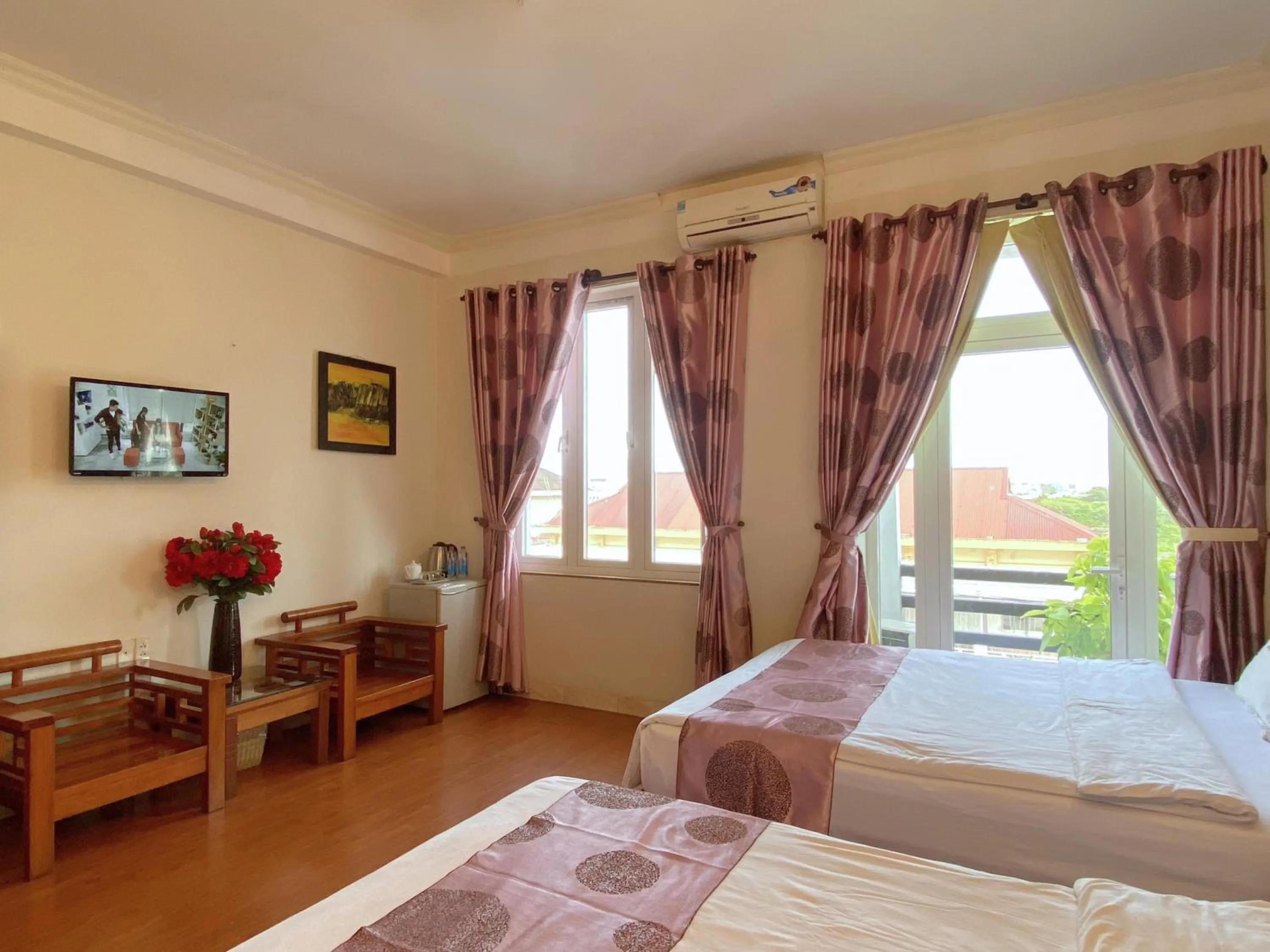 Bed in Dai Long Hotel