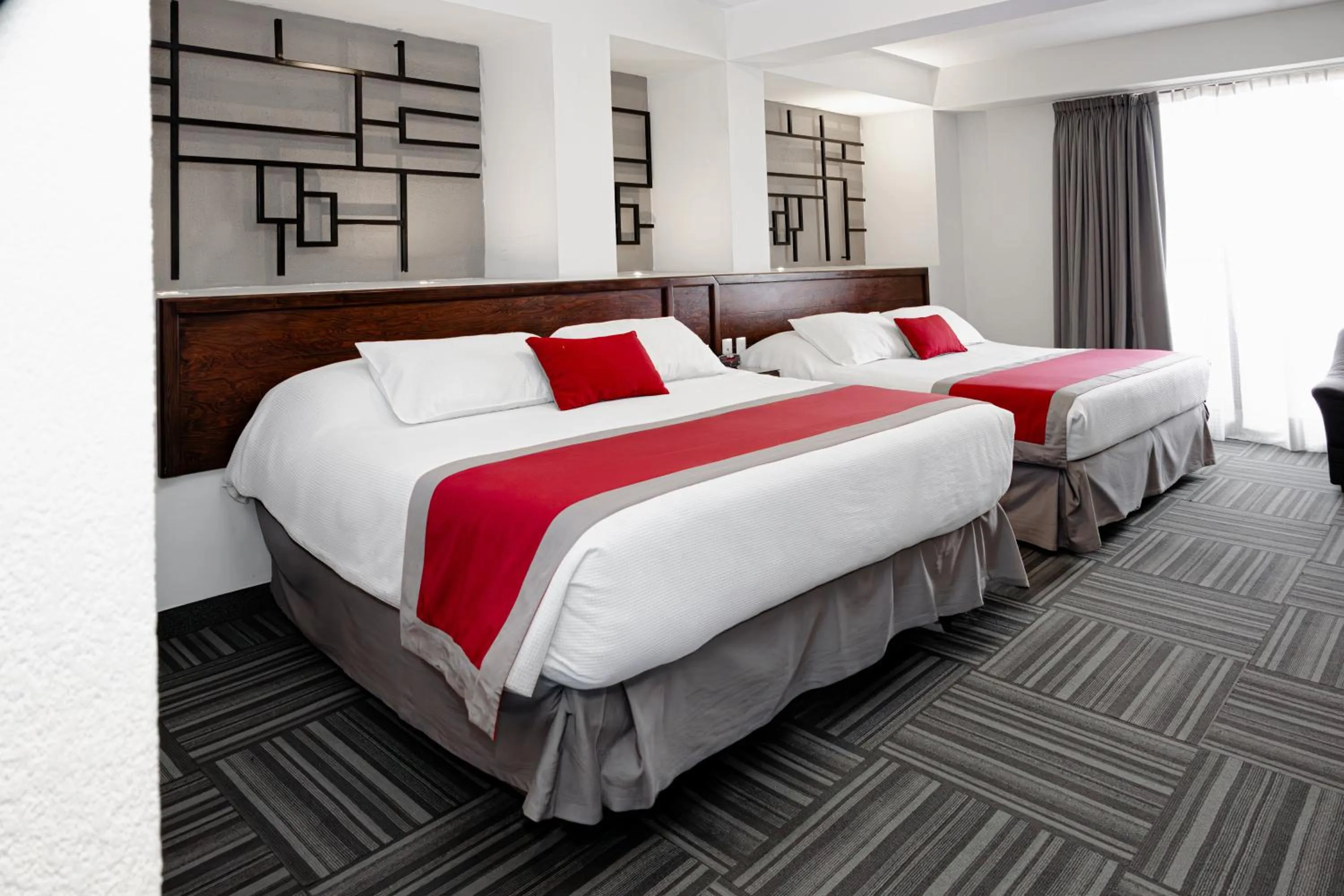 Bed in Ramada Plaza by Wyndham Leon