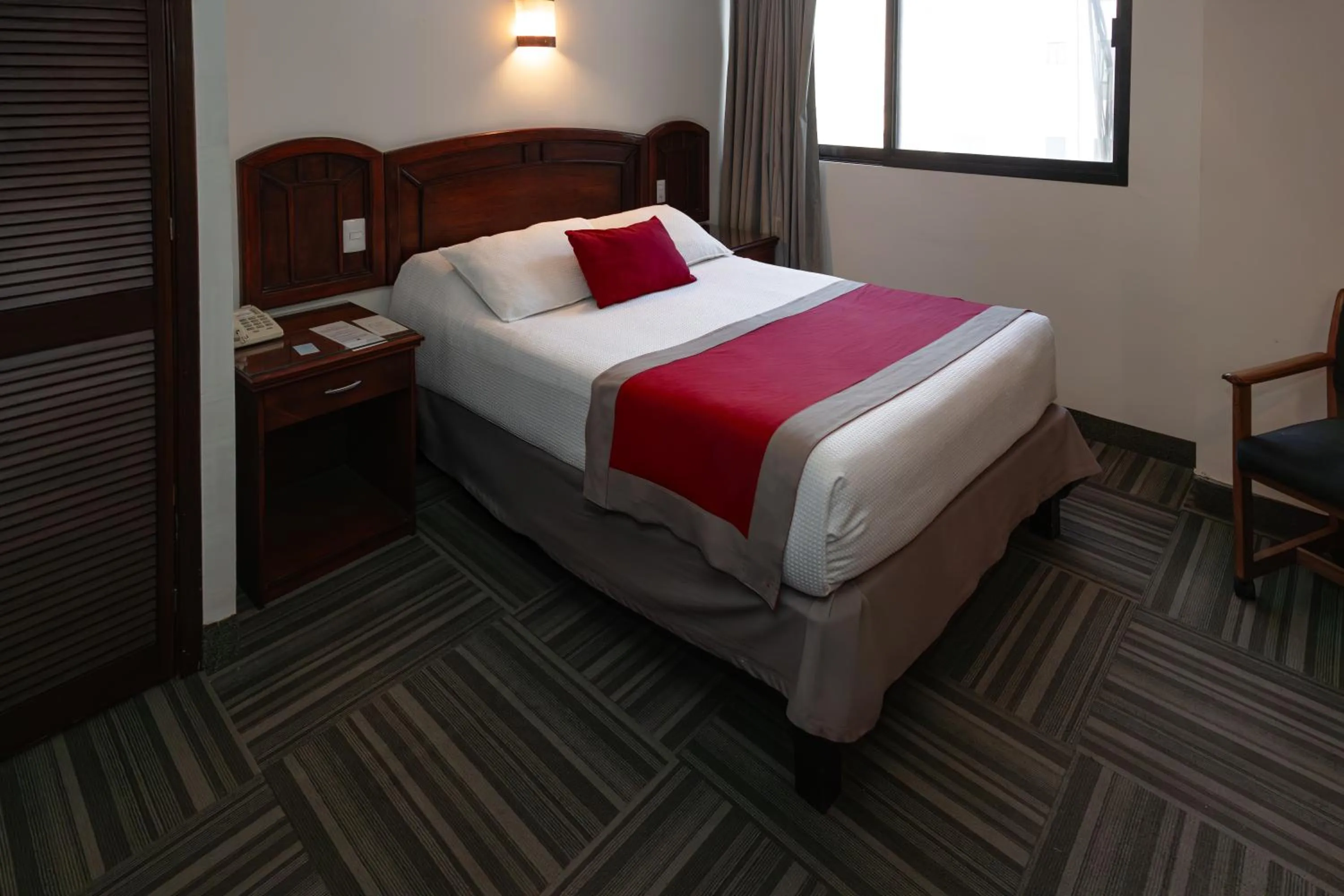 Bed in Ramada Plaza by Wyndham Leon