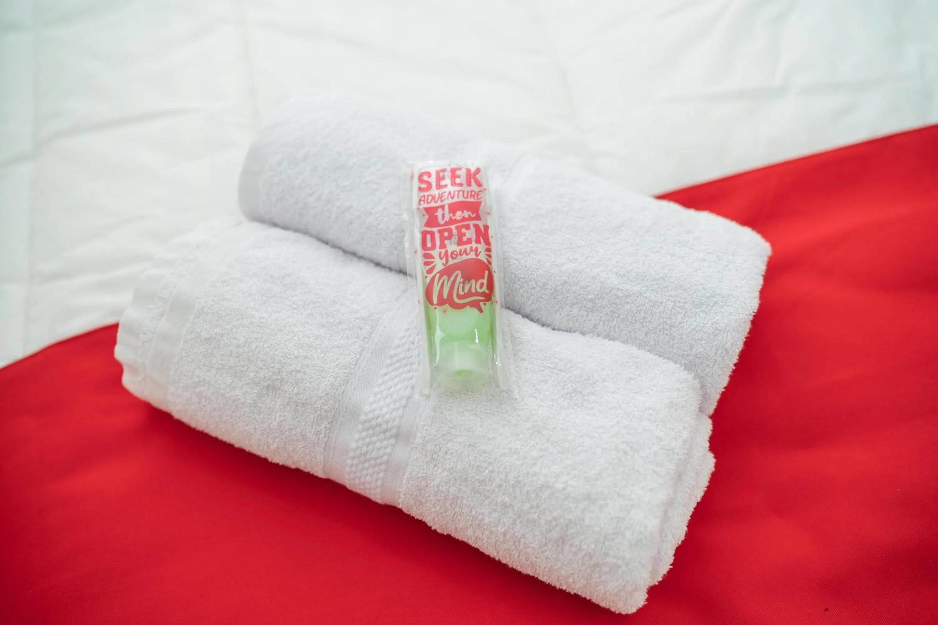 Bed in RedDoorz near Bundaran Ciceri