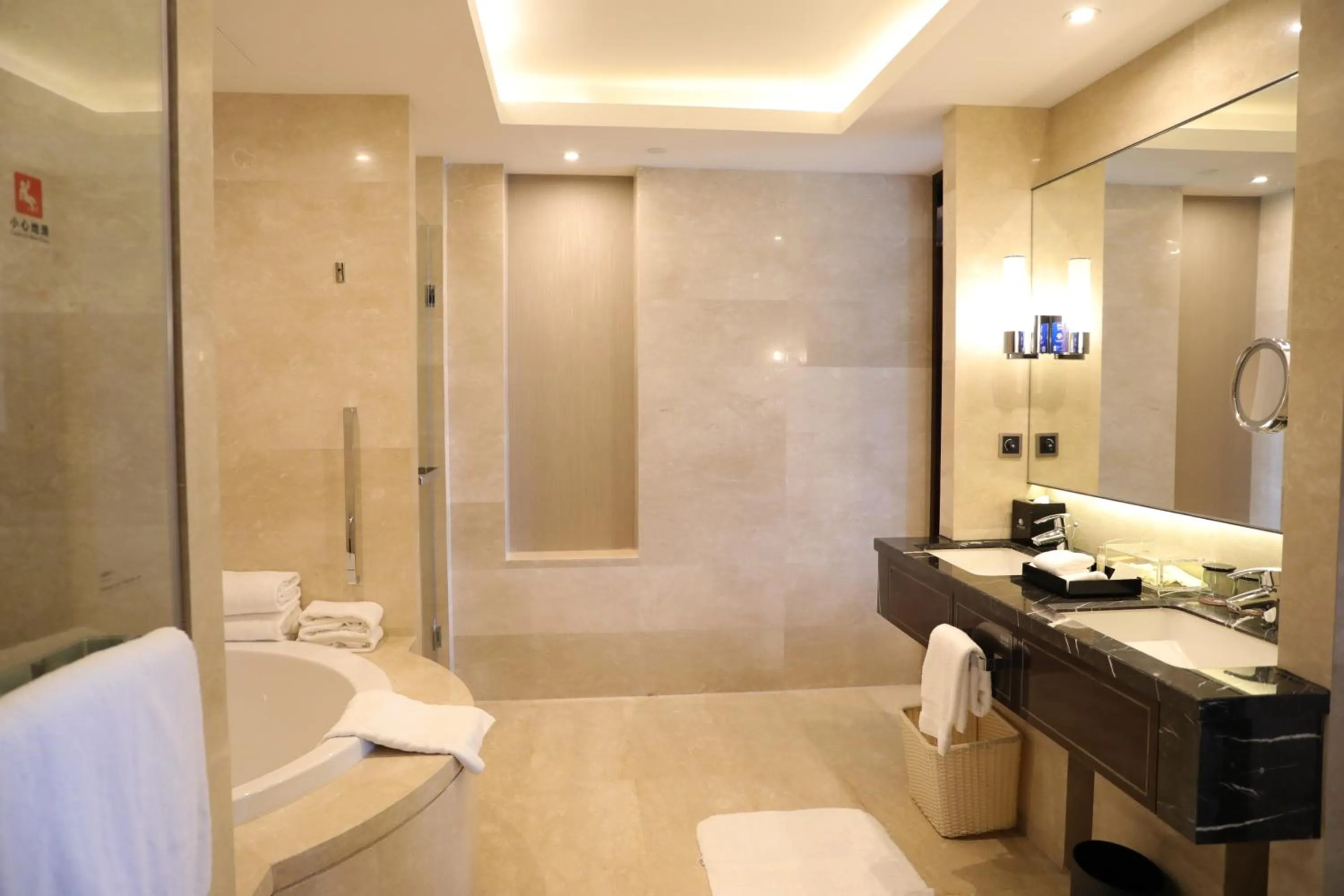 DoubleTree By Hilton Anhui