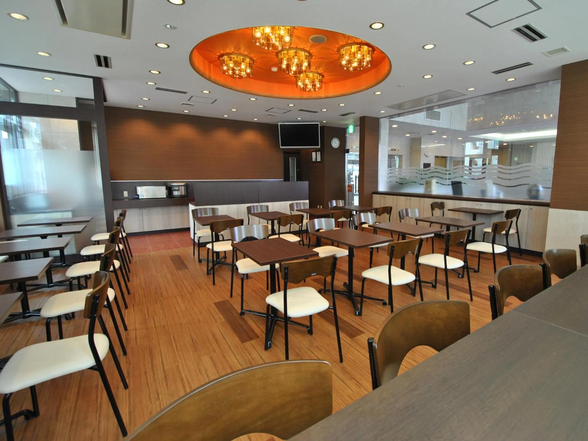 Restaurant/places to eat in Hotel Mark-1 Abiko