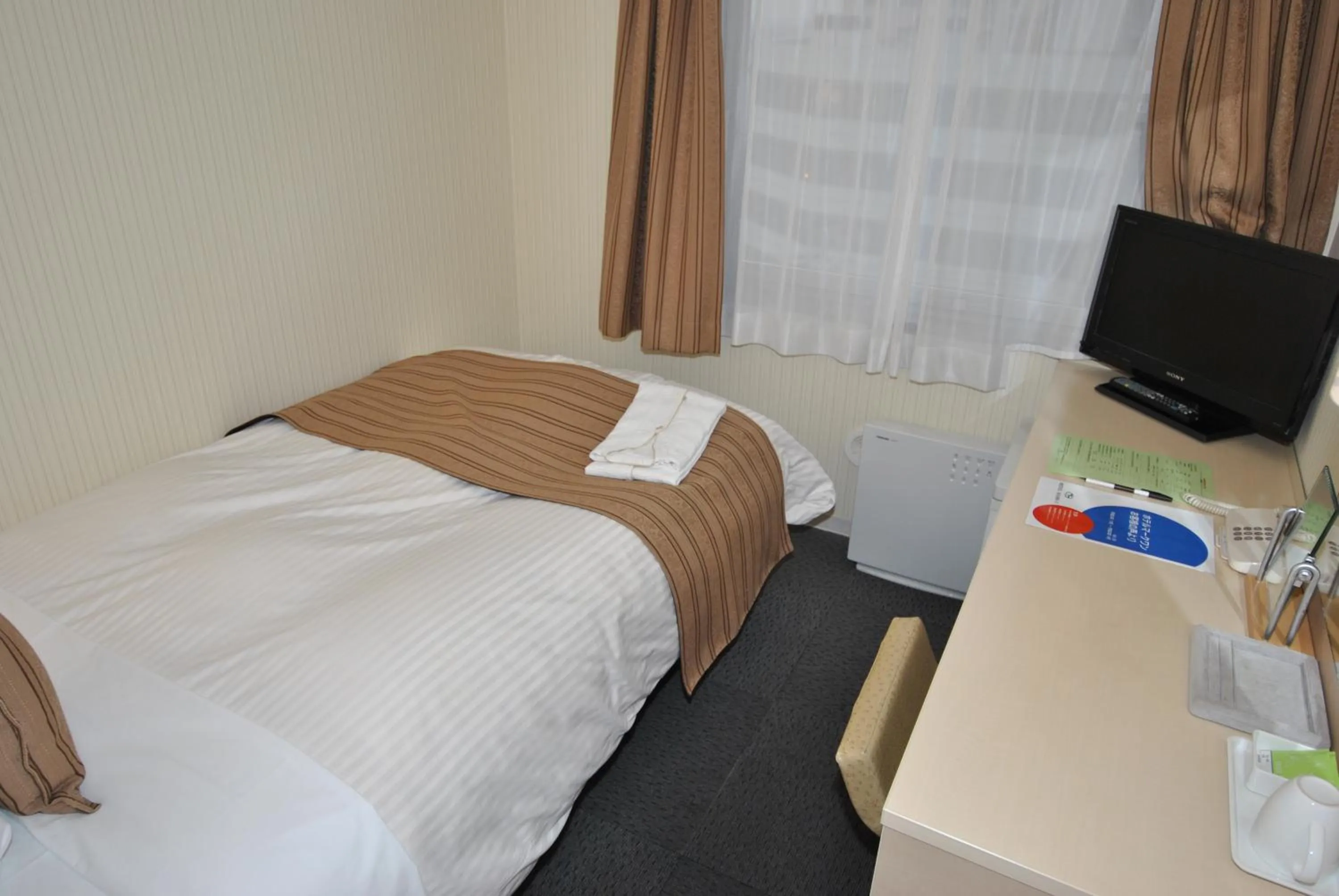 Bed in Hotel Mark-1 Abiko