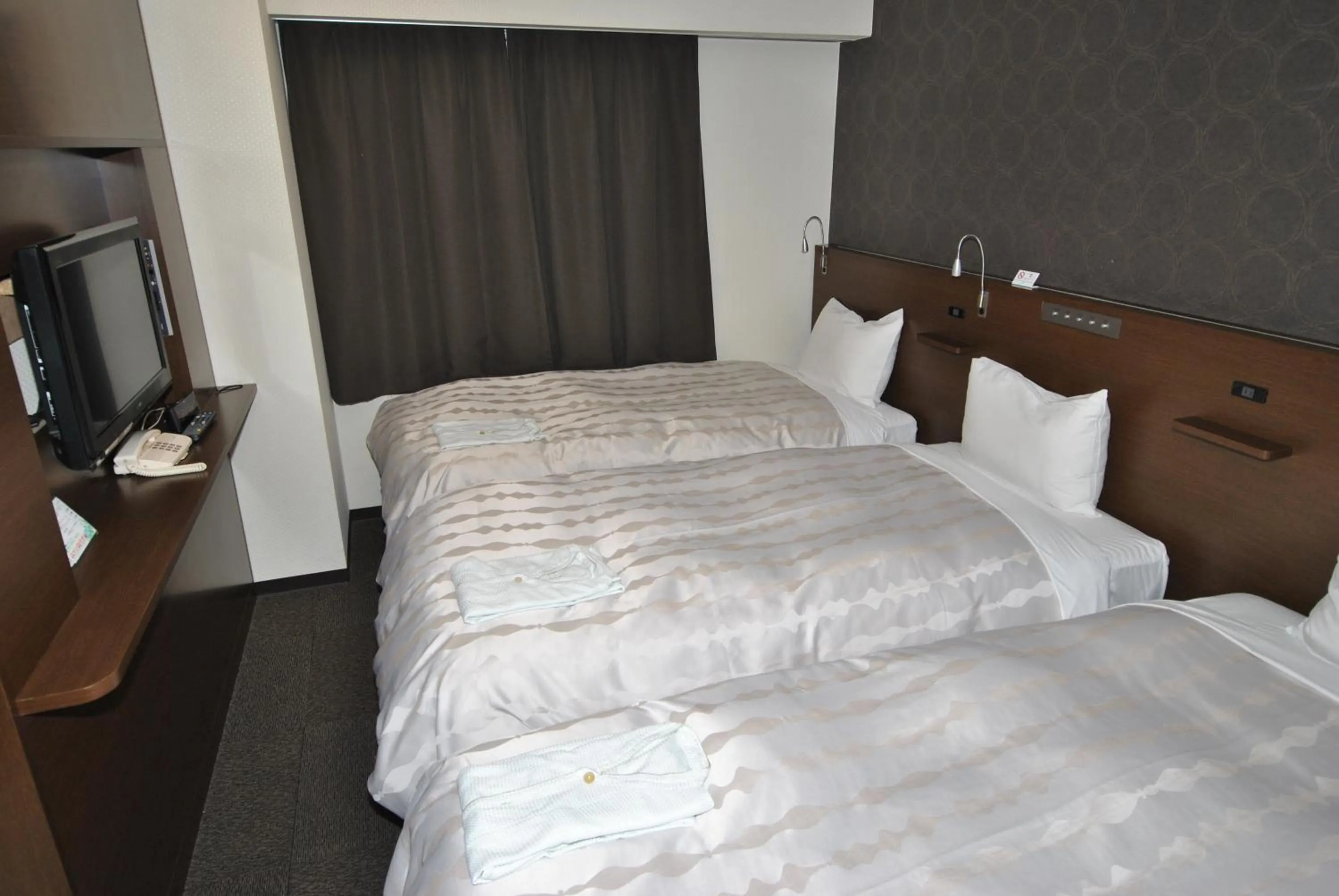 Bed in Hotel Mark-1 Abiko