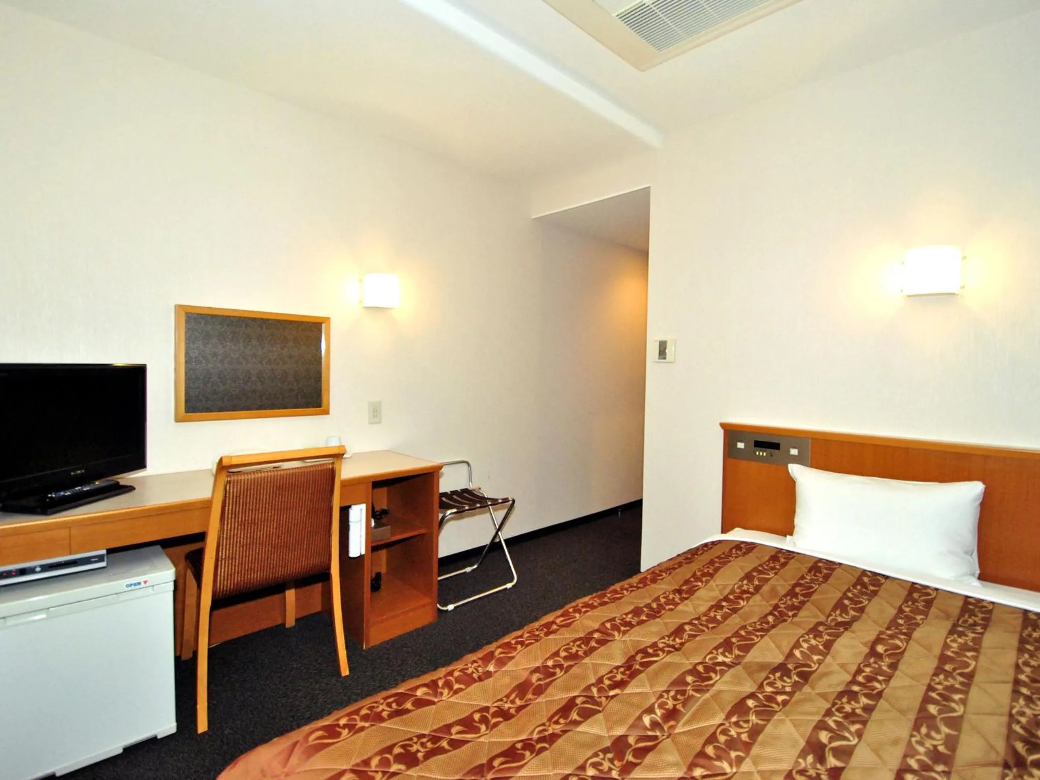 Bed in Hotel Mark-1 Abiko