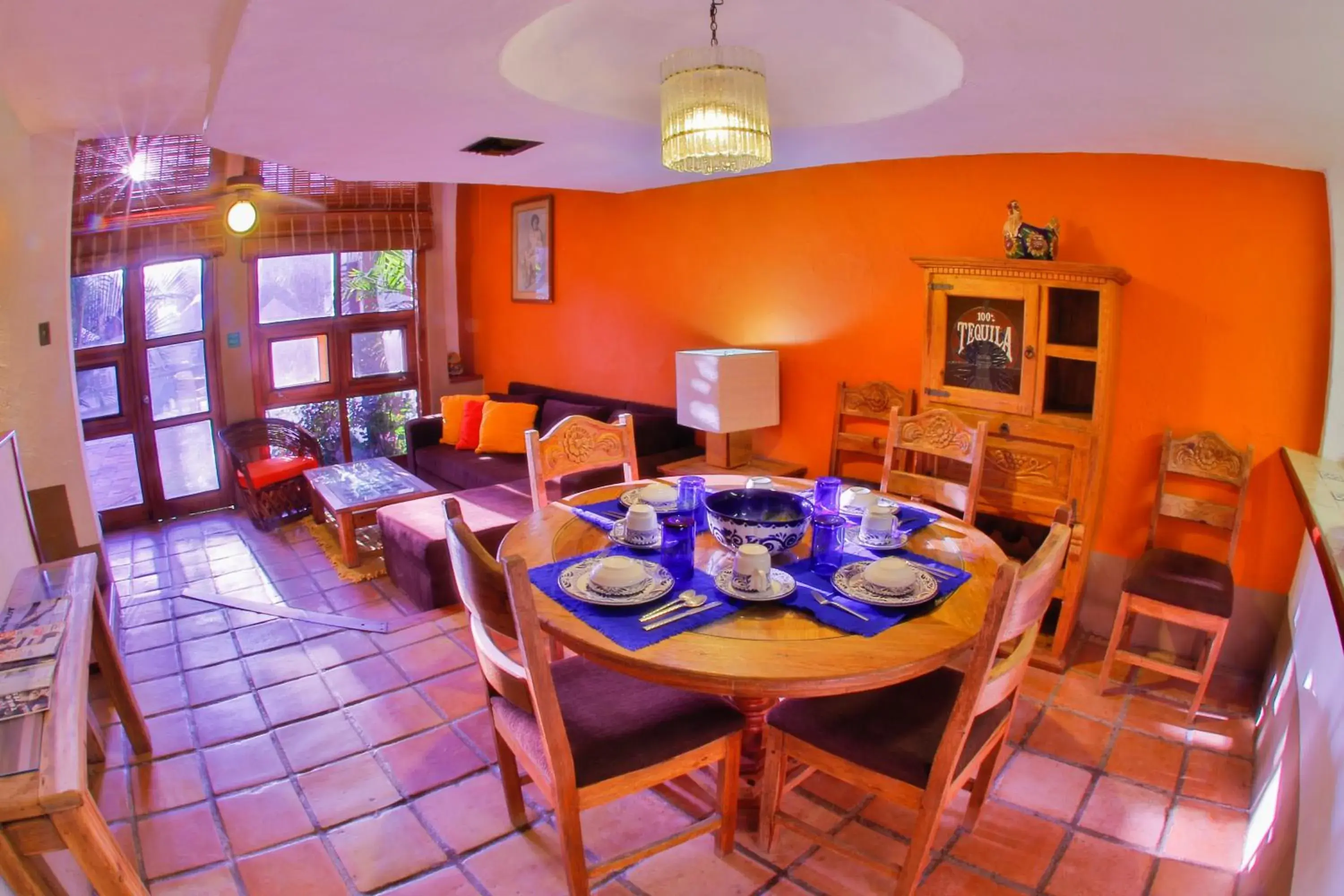 Habitacion Familiar con vista a la piscina in Villas El Rancho Green Resort Habitacion Familiar con vista a la piscina in Villas El Rancho Green Resort