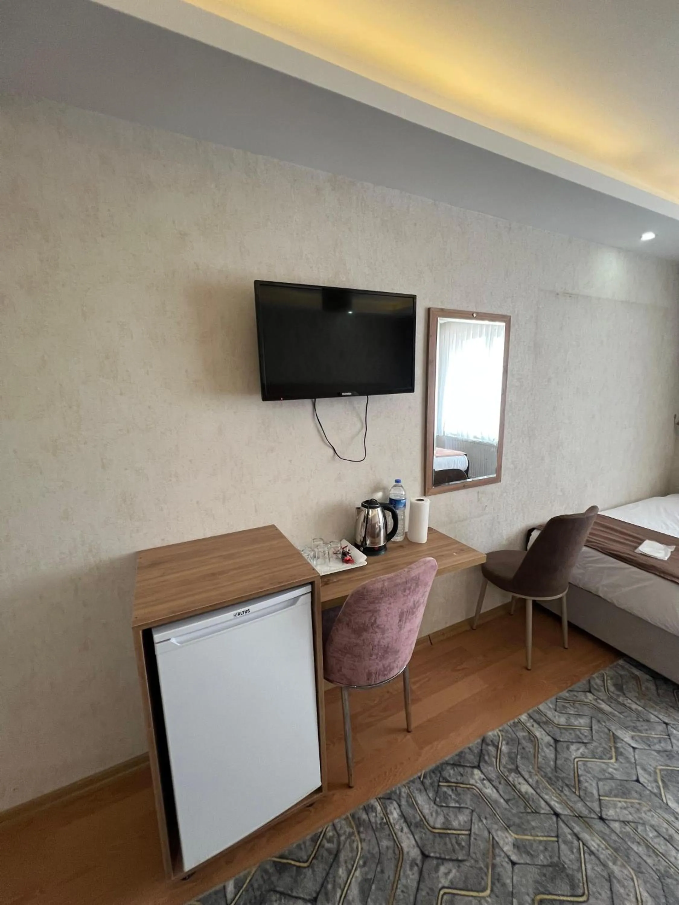 Bed in inDİANA HOTEL