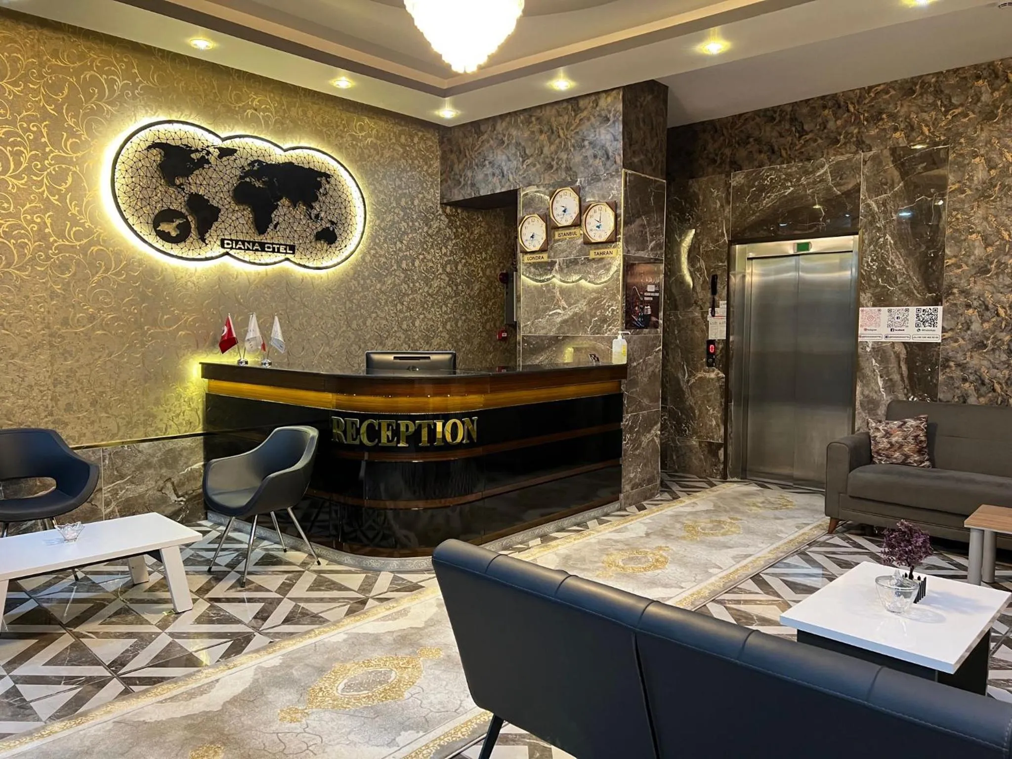 Lobby or reception in inDİANA HOTEL