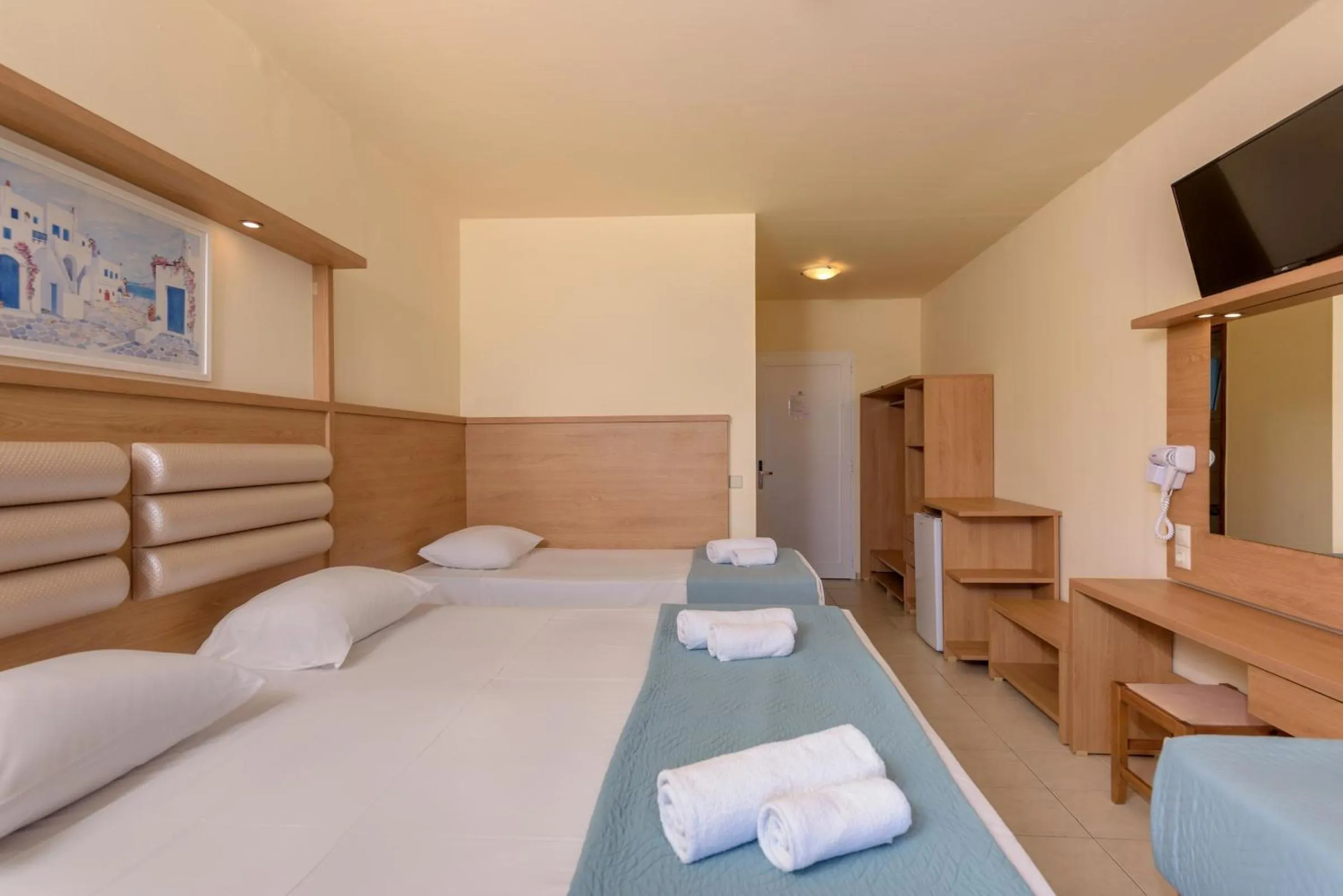 Bedroom in SunBay Hotel