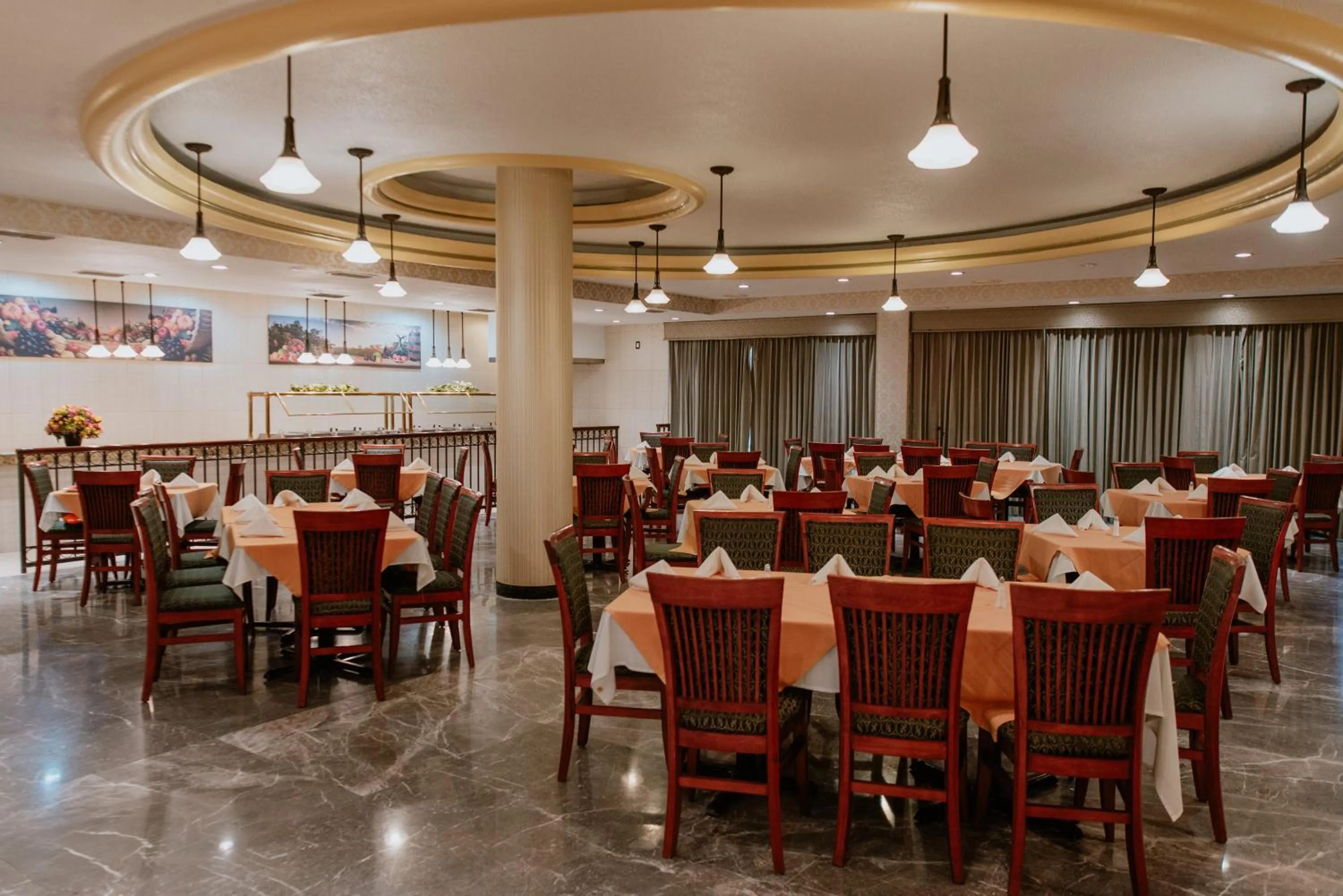 Restaurant/places to eat in Royal Garden Reynosa