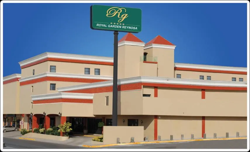 Property building in Royal Garden Reynosa