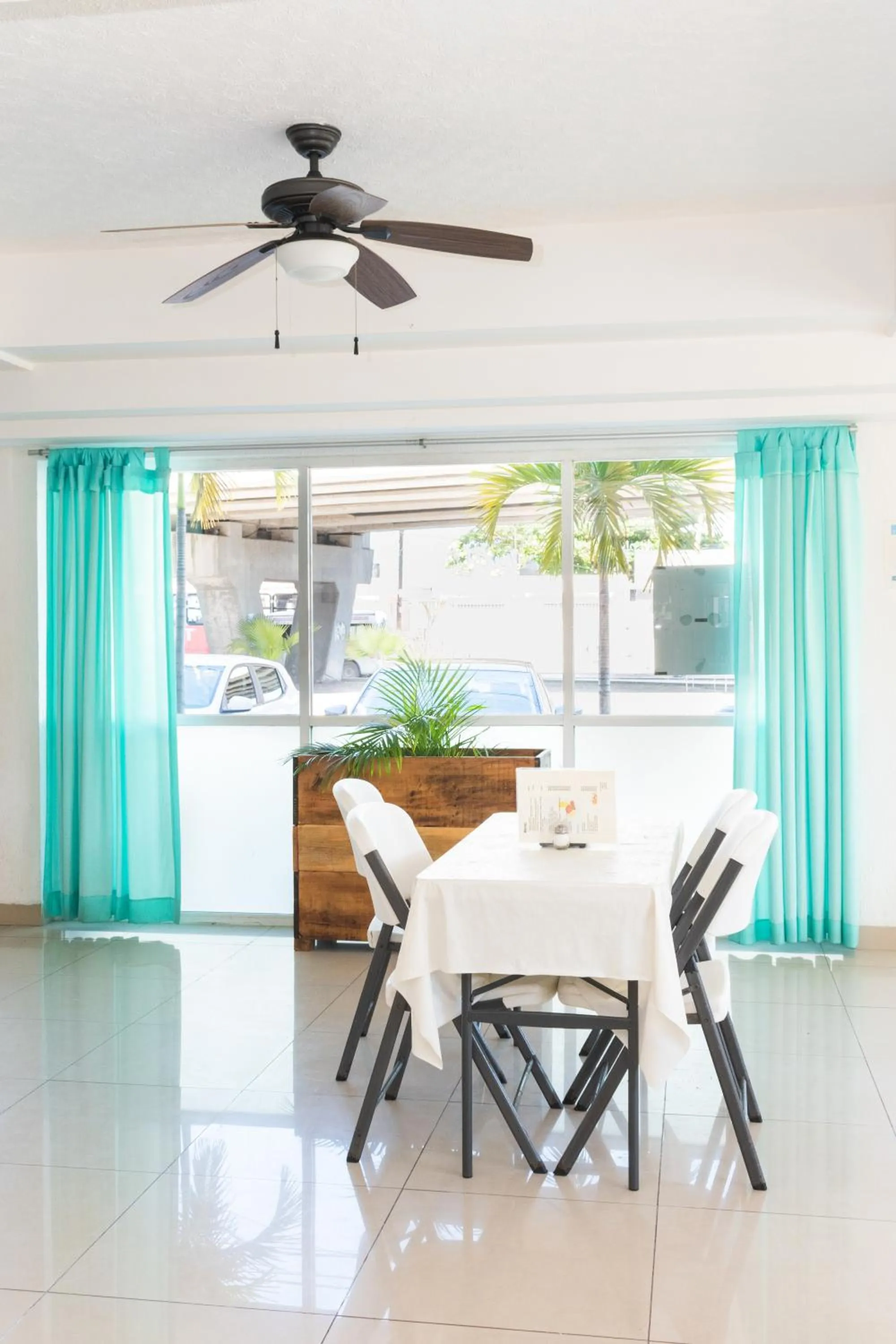 Restaurant/places to eat in Terracaribe Hotel Boutique