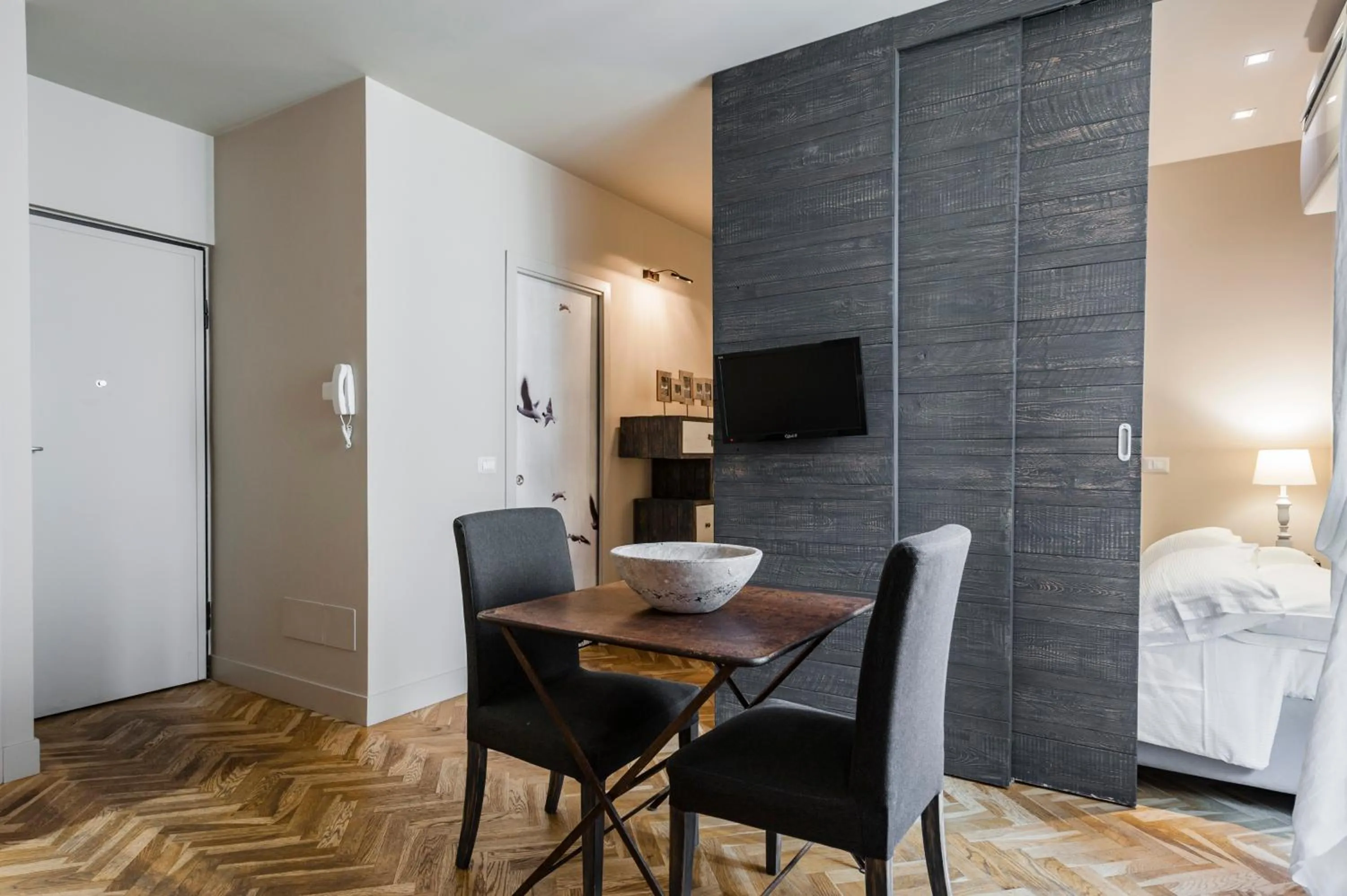 Living room, Bed in Ferrini Home - Via Monte Sant'Agata