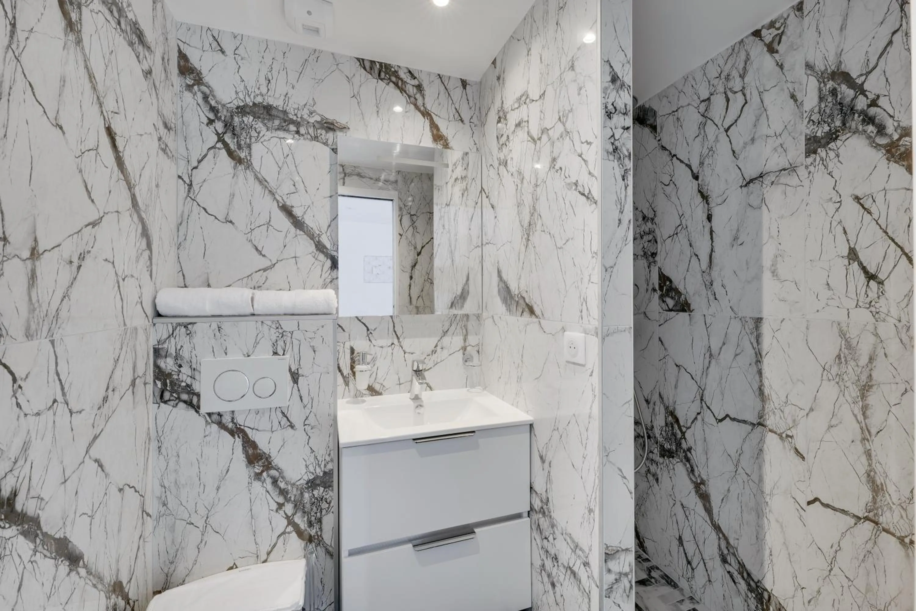 Bathroom in Le Bellevue