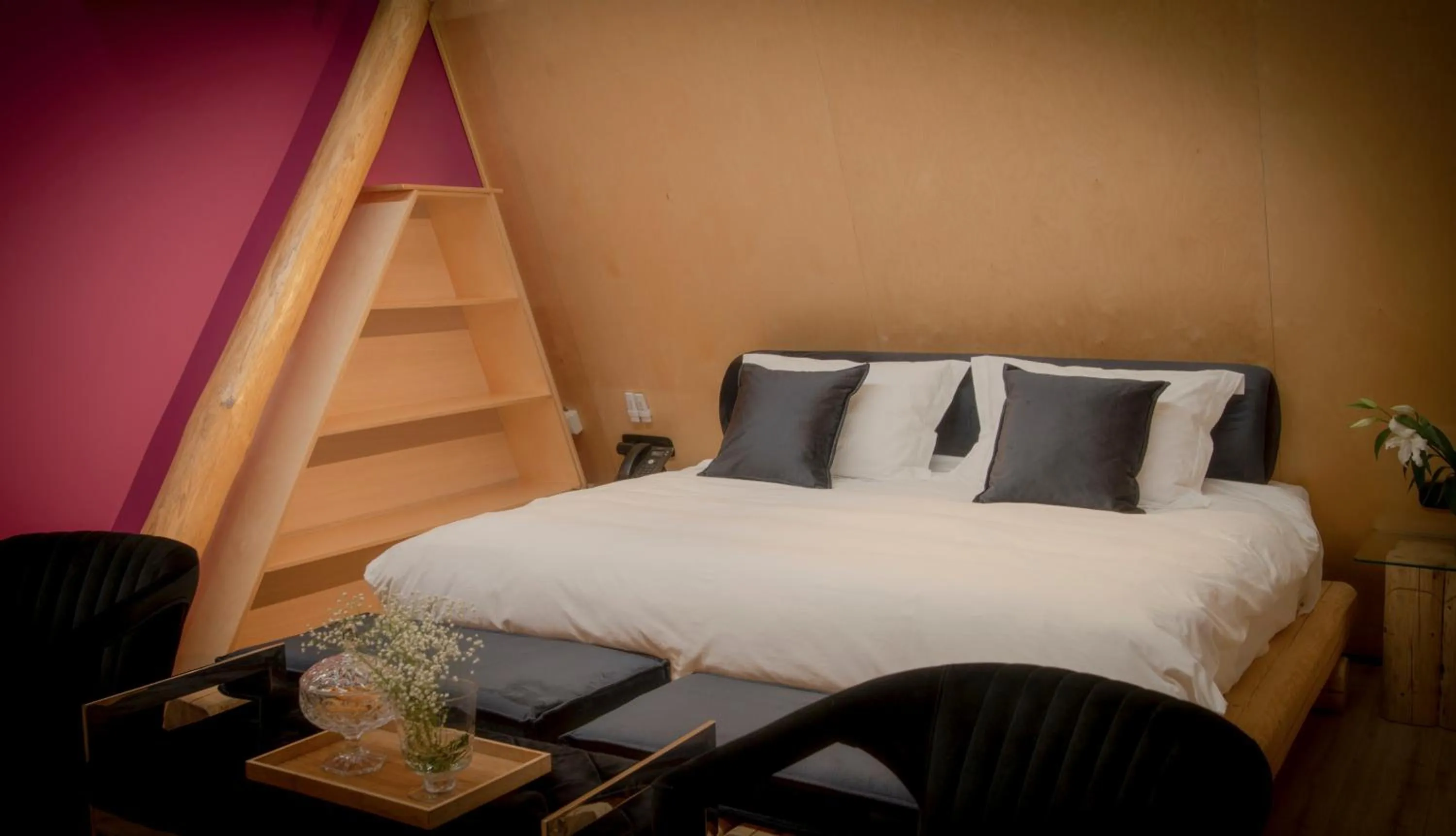Bed in 3 Hills Boutique - The Ranch Experience