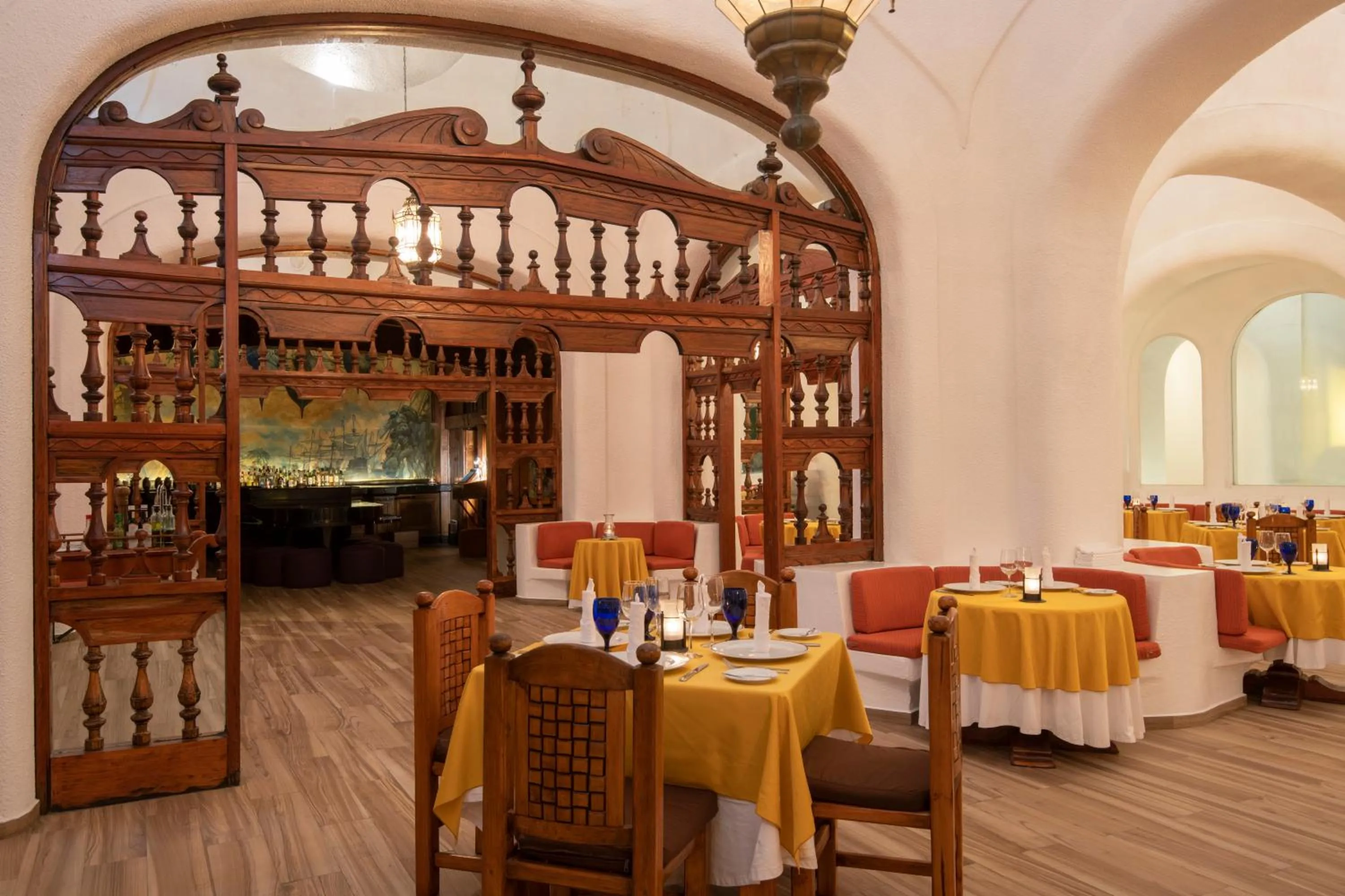 Restaurant/places to eat in Las Hadas by Brisas