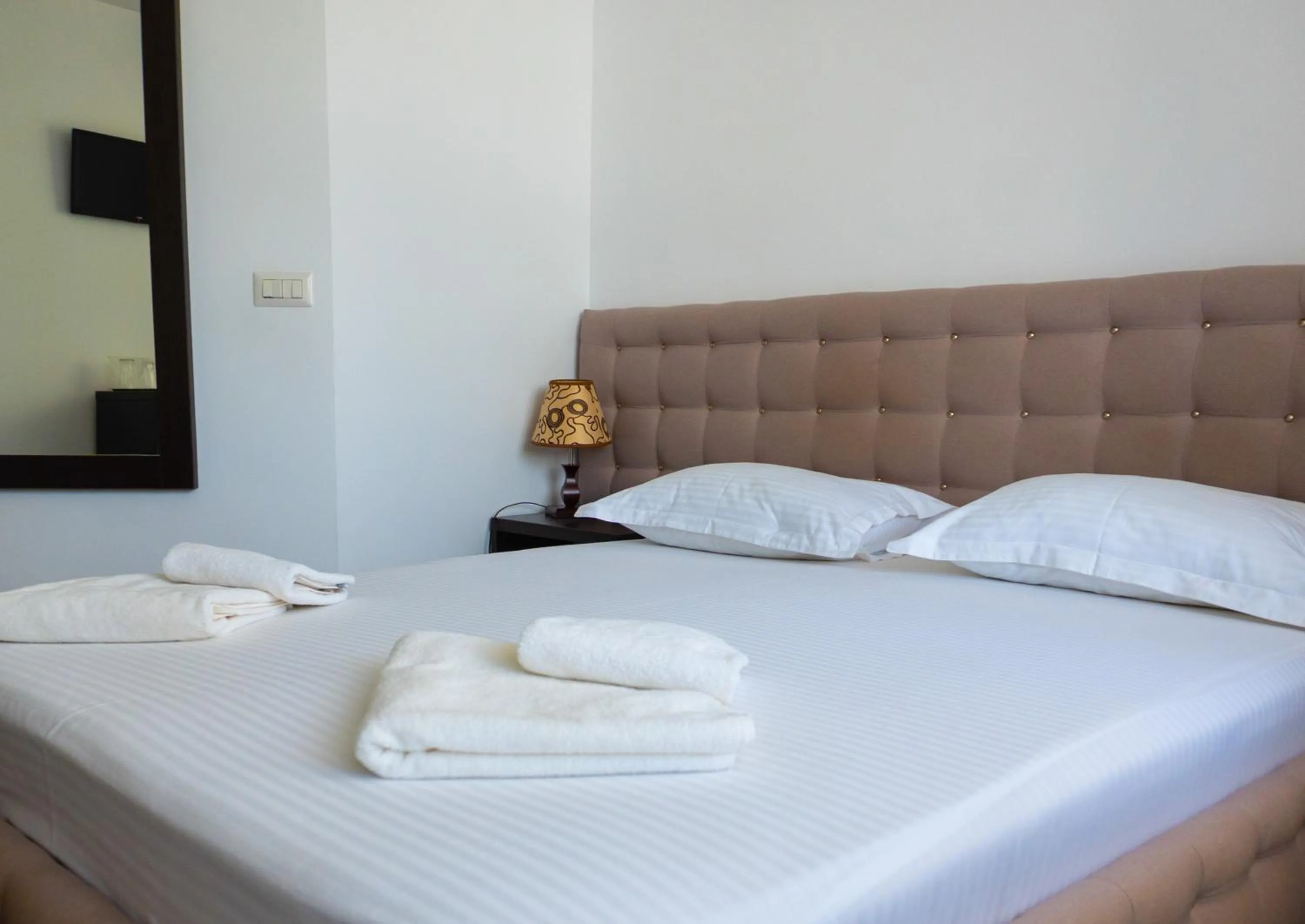 Bed in Hotel & MedSpa Siret