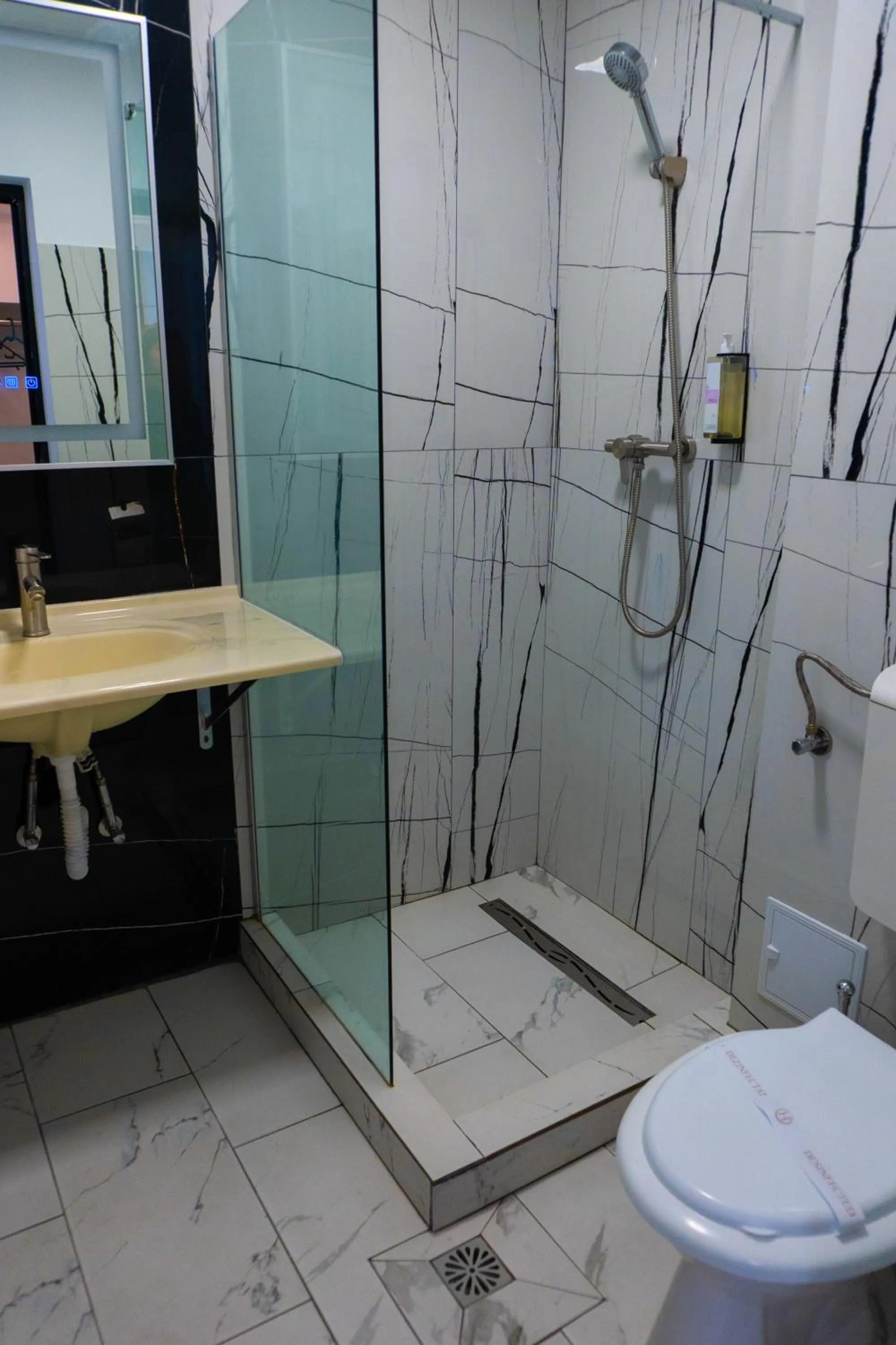 Hotel & MedSpa Siret