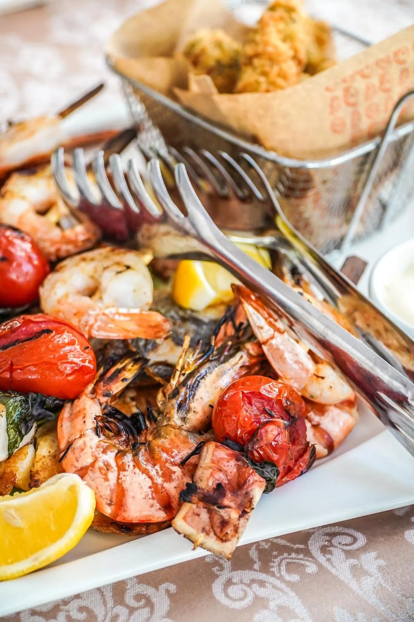 Restaurant/places to eat in Hotel & MedSpa Siret