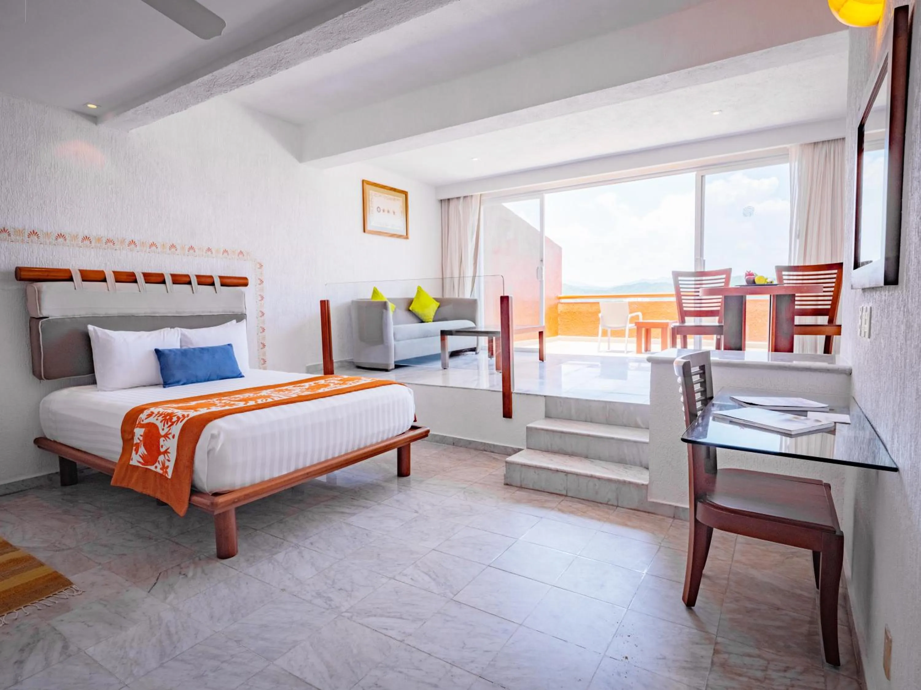 Bedroom, Bed in Las Brisas Huatulco-All Inclusive