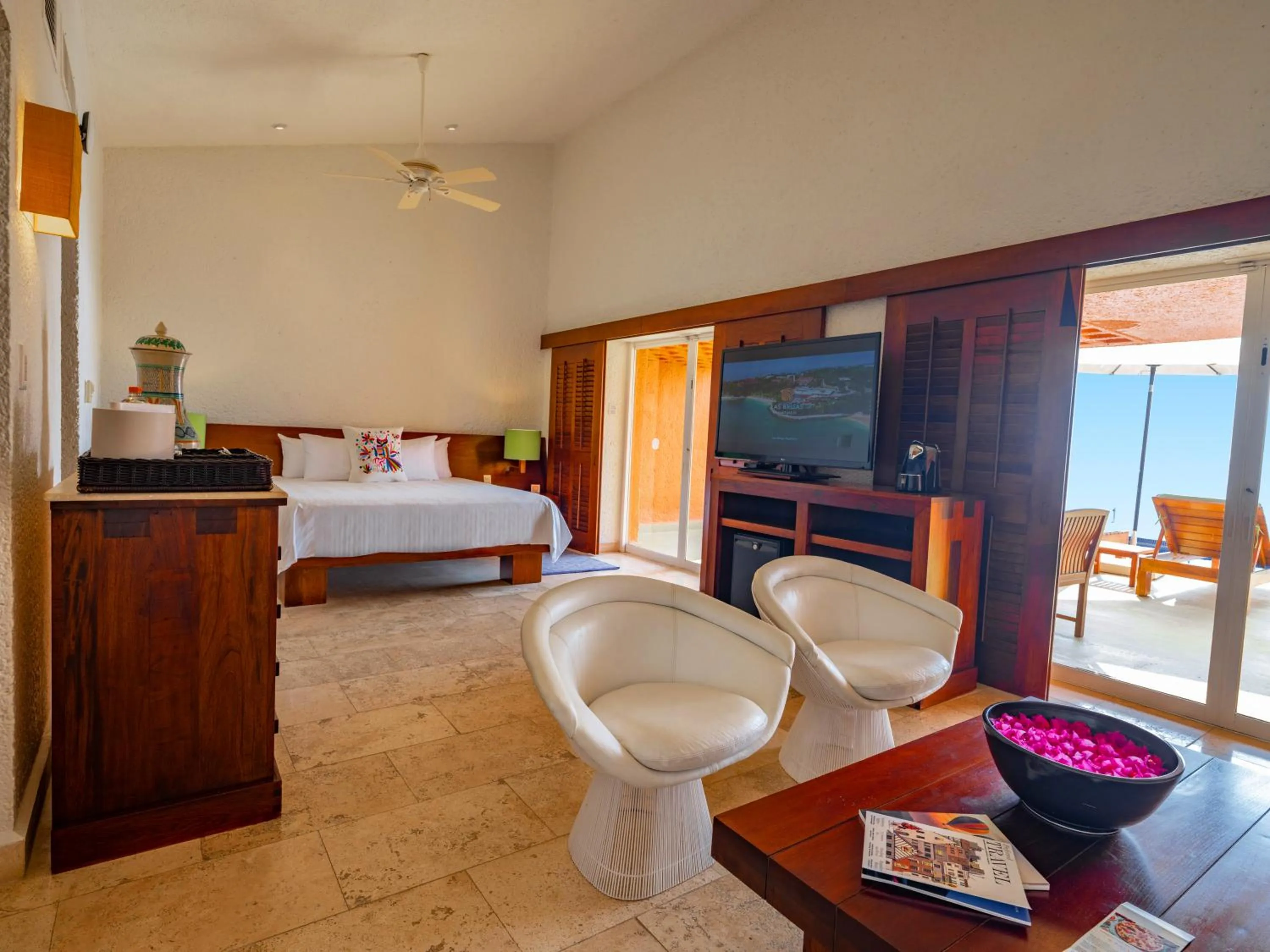 Bedroom, Bed in Las Brisas Ixtapa