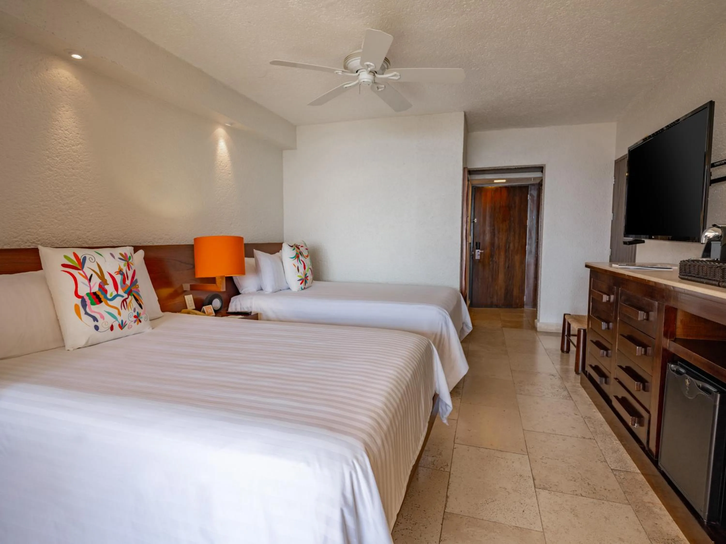 Bed in Las Brisas Ixtapa