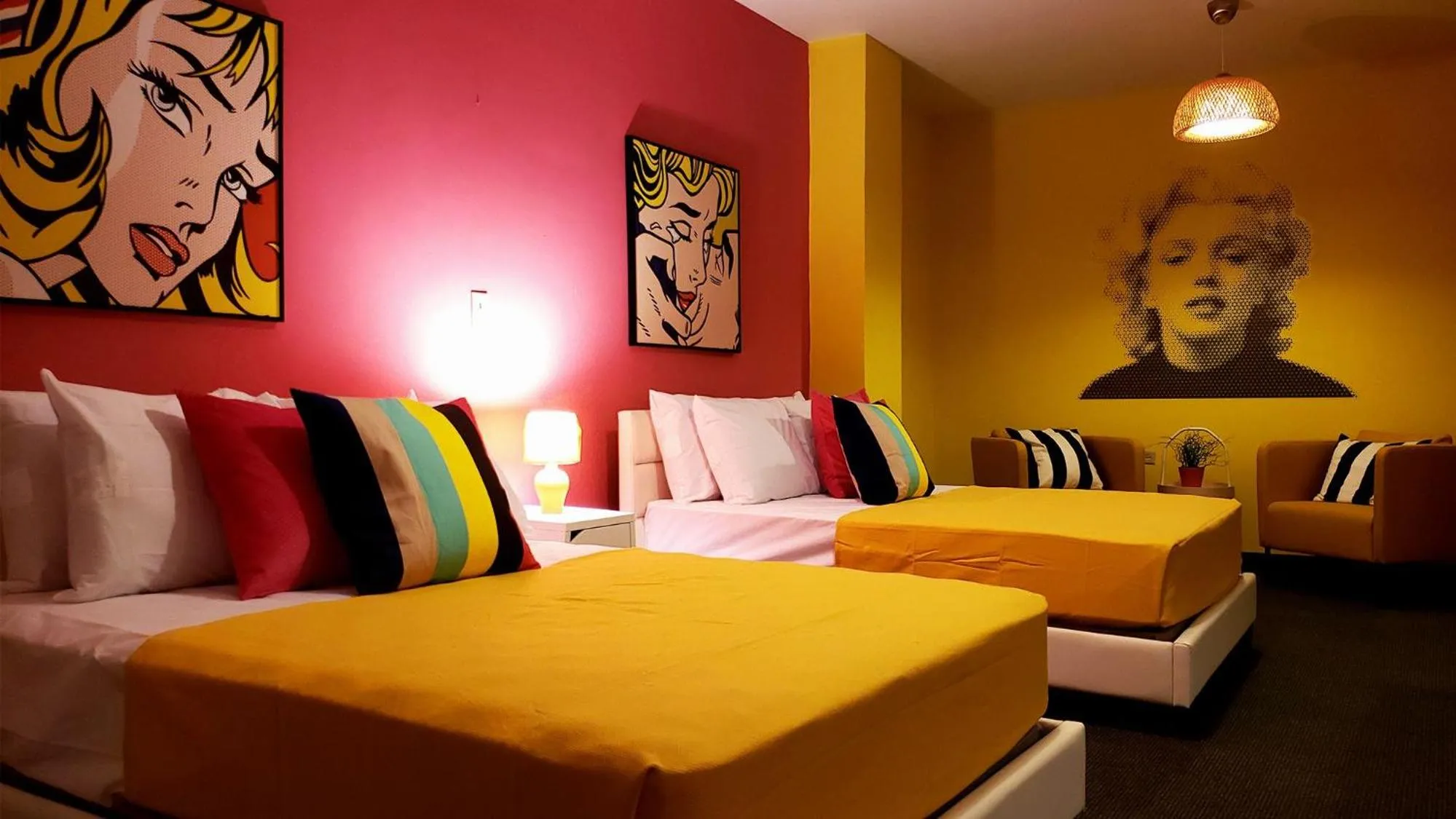 Bed in The Fox Hotel