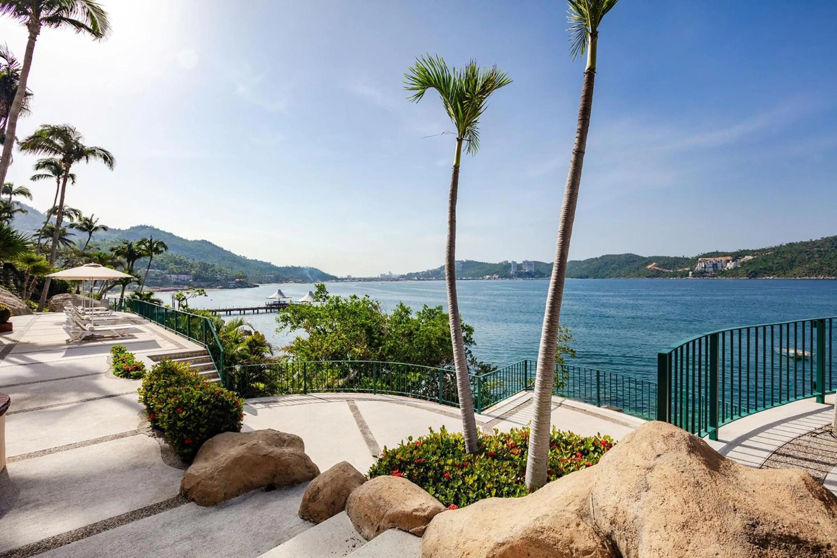 Balcony/Terrace in Camino Real Acapulco Diamante
